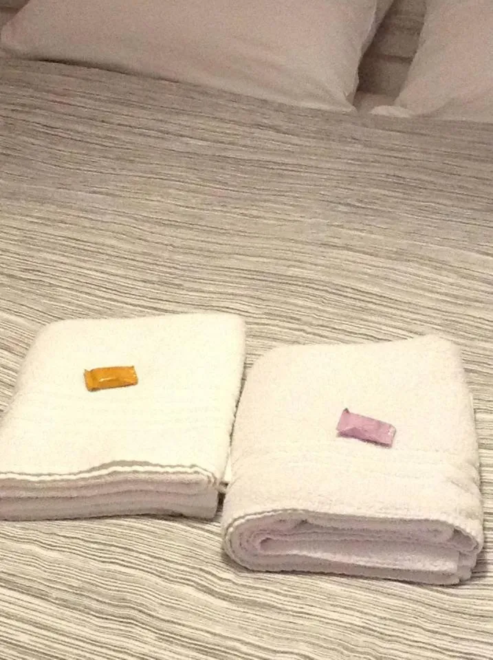 Bed in B&B London 2010