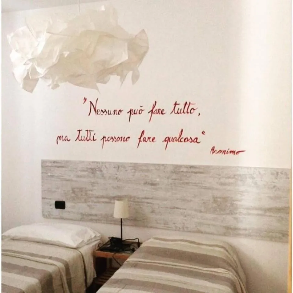 Bed in B&B London 2010