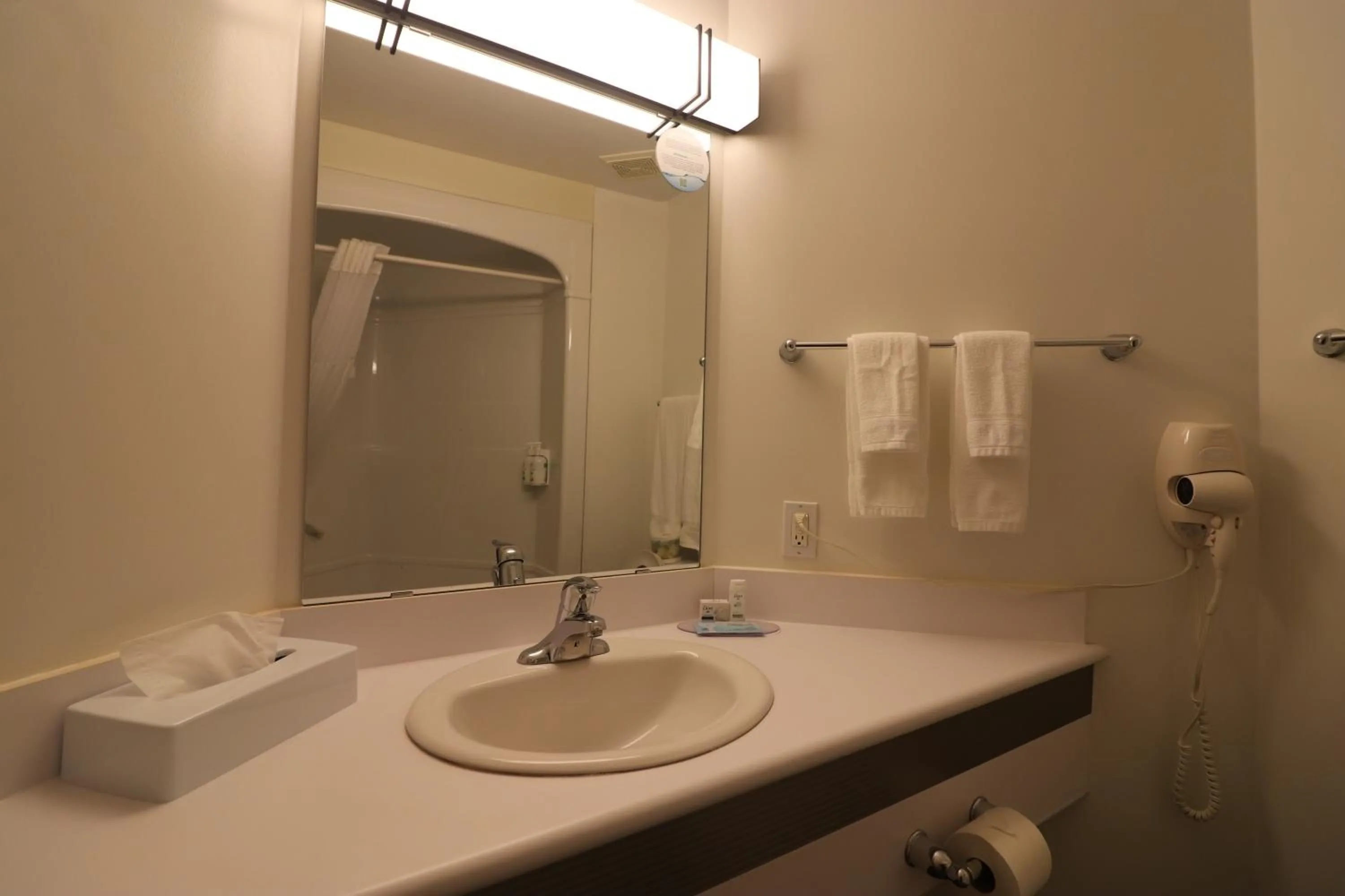 Bathroom in Days Inn by Wyndham Stony Plain