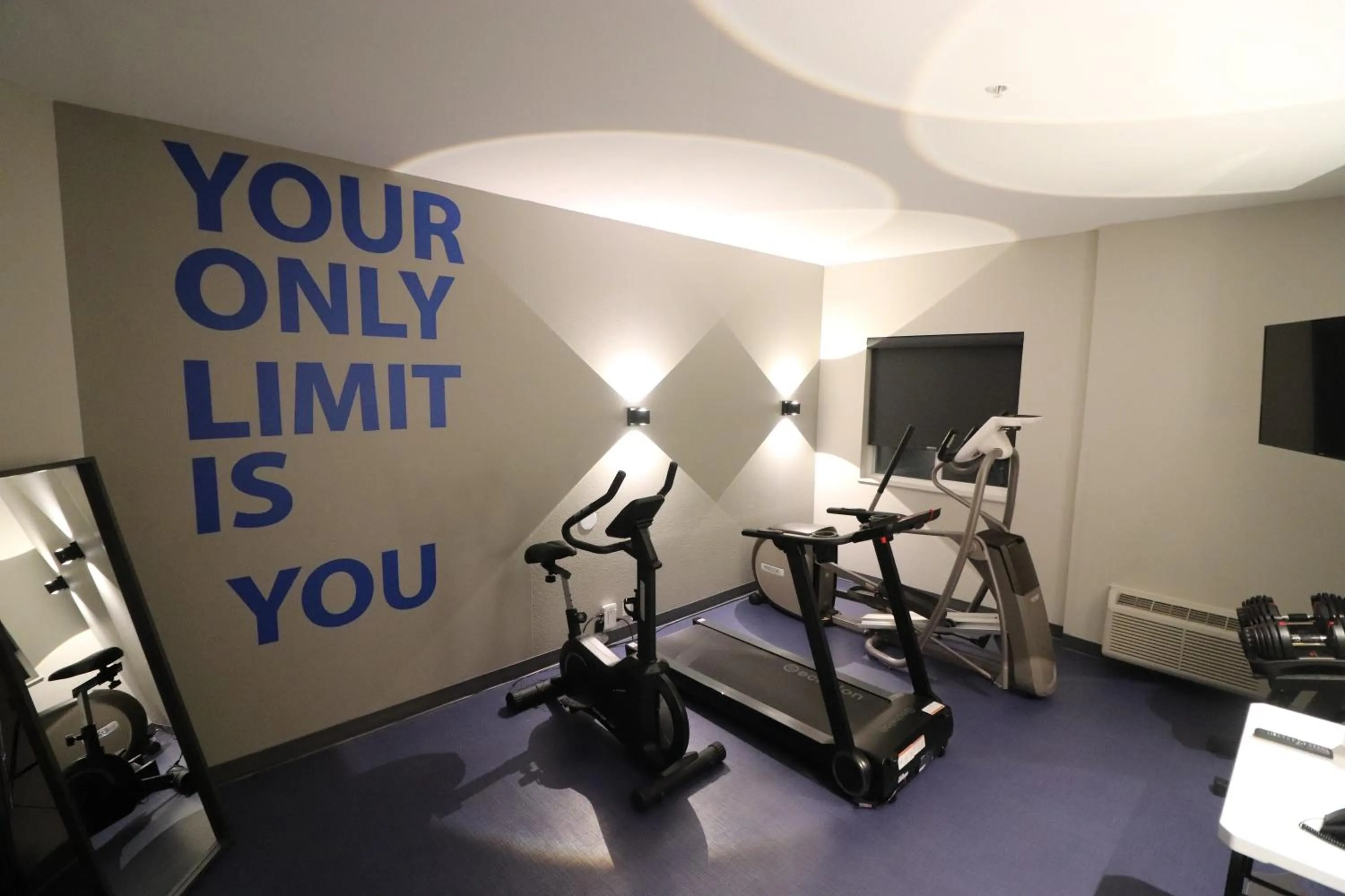 Fitness centre/facilities in Days Inn by Wyndham Stony Plain