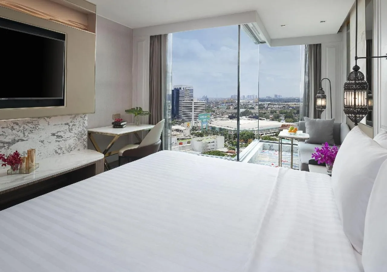 View (from property/room), Bed in Valia Hotel Bangkok