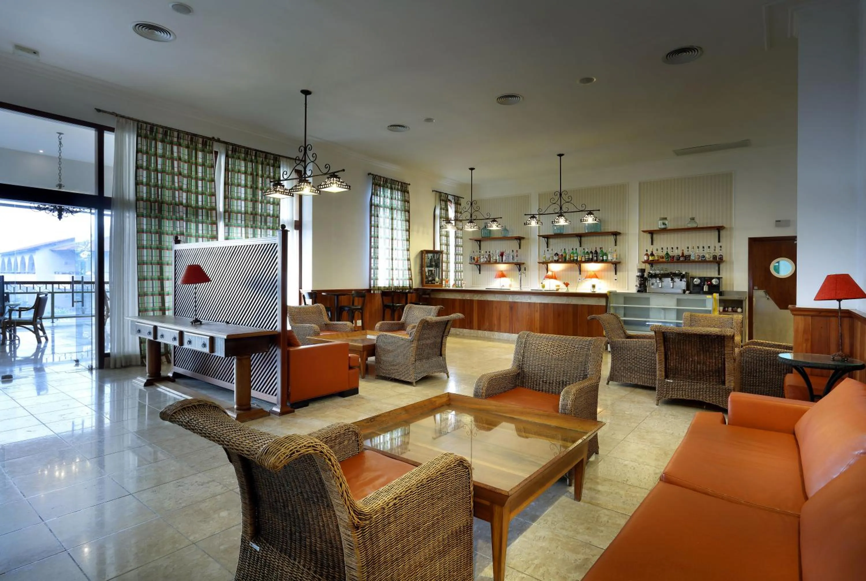 Lounge or bar in Grand Palladium Imbassaí Resort & Spa - All Inclusive