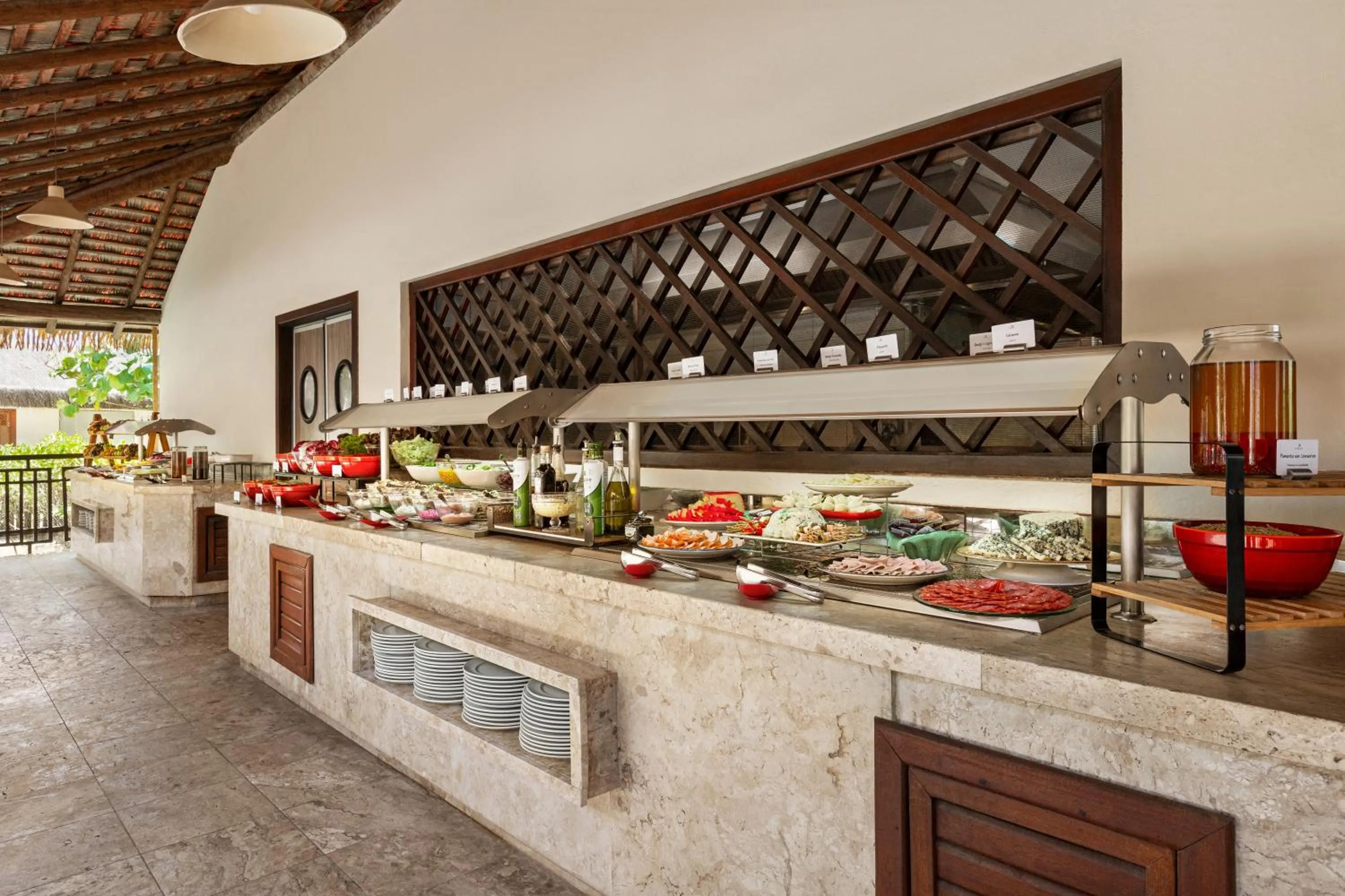 Restaurant/places to eat in Grand Palladium Imbassaí Resort & Spa - All Inclusive