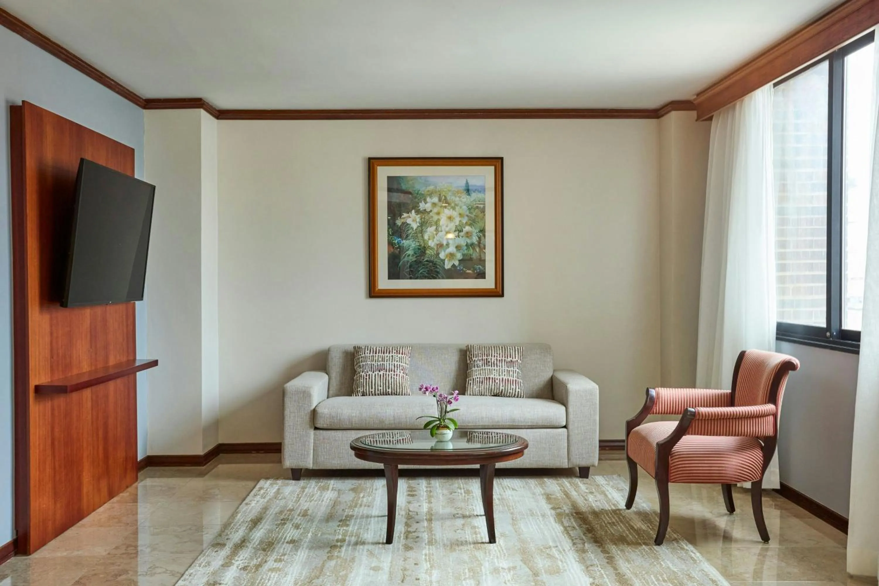 Living room in JW Marriott Caracas