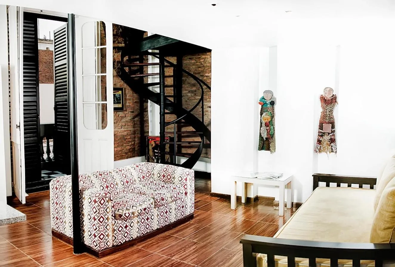 Decorative detail in La Rozada Suites