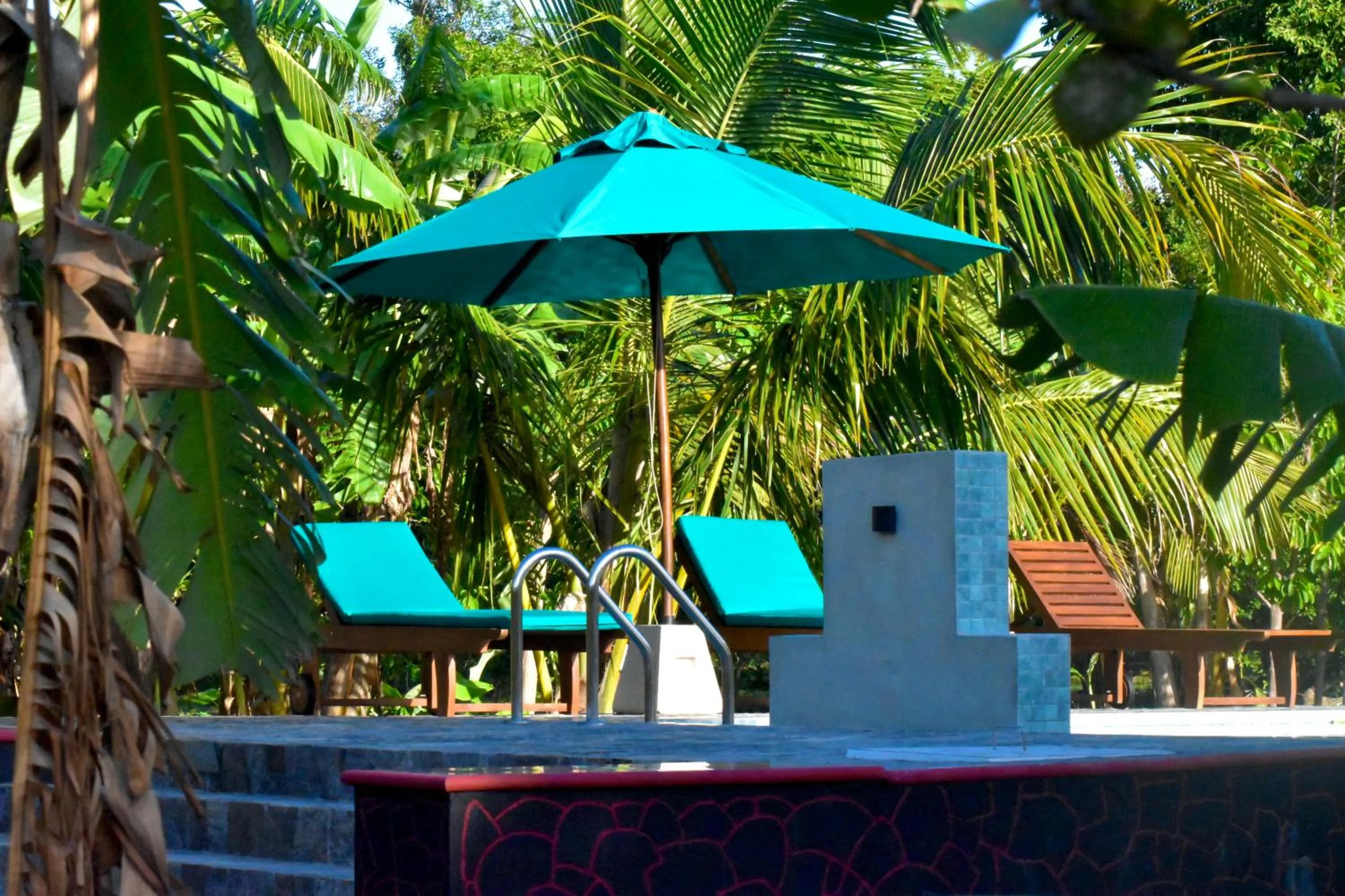 Swimming pool in Green Hut Nature Resort