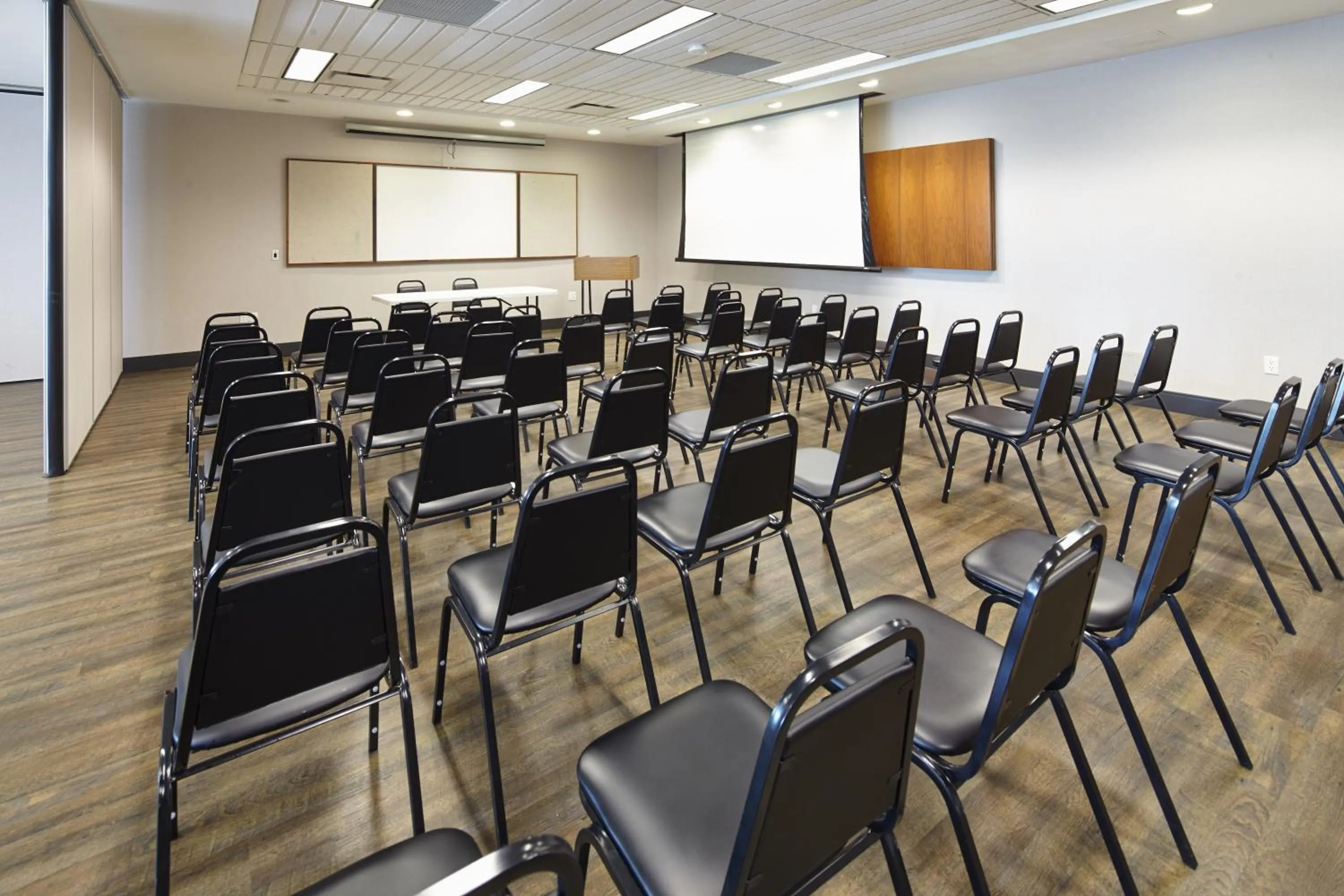 Spring in Residence & Conference Centre - Hamilton