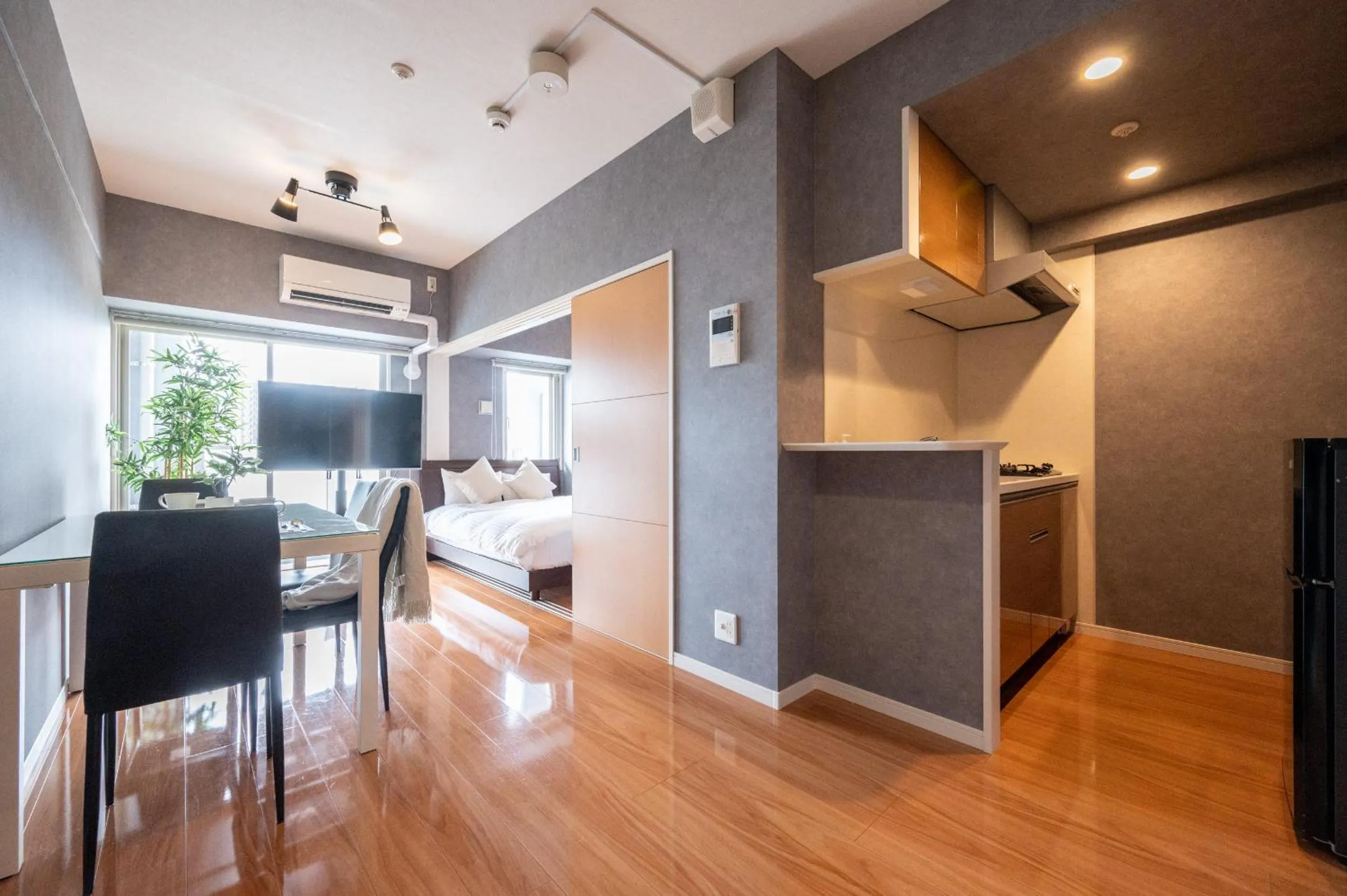 Photo of the whole room in Residence Hotel Hakata 8