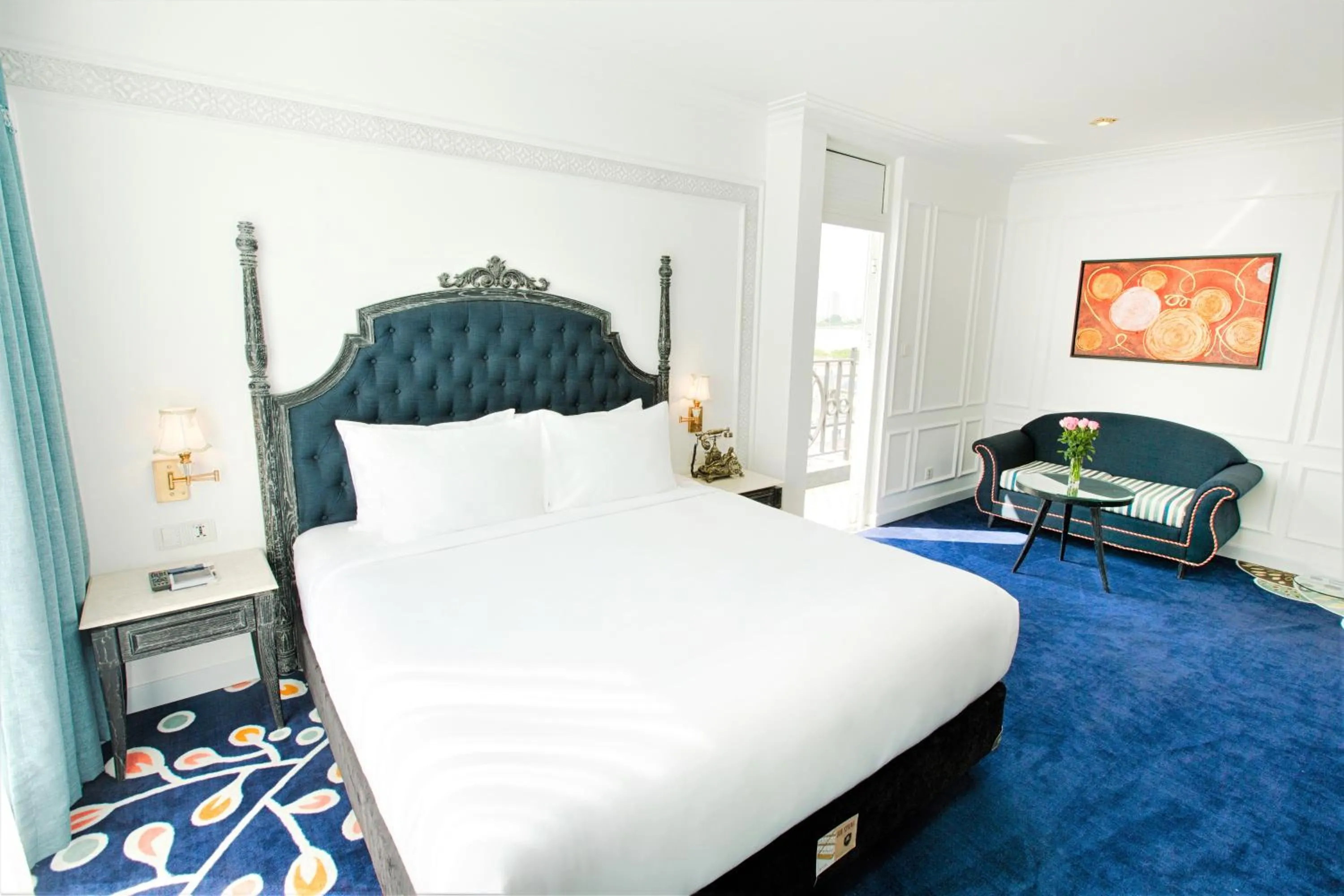 Balcony/Terrace, Bed in Fivitel Da Nang