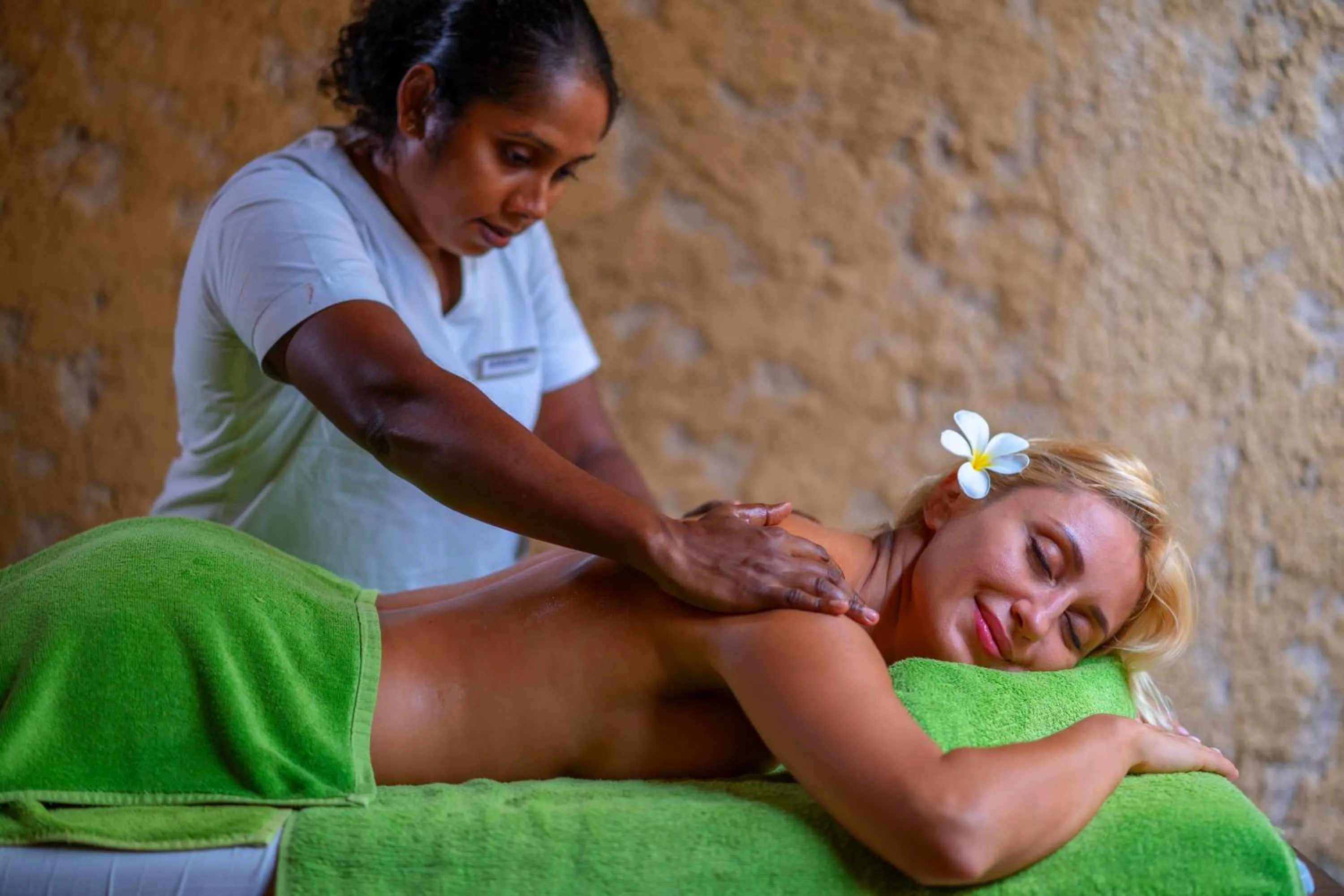 Massage in Mermaid Hotel & Club