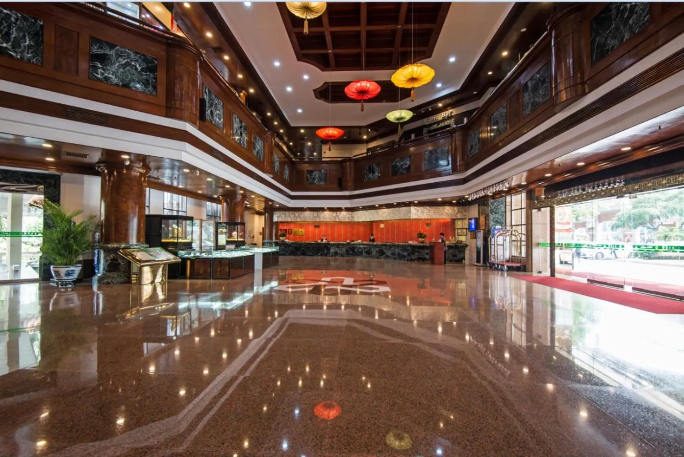 Lobby or reception in Panyu Hotel