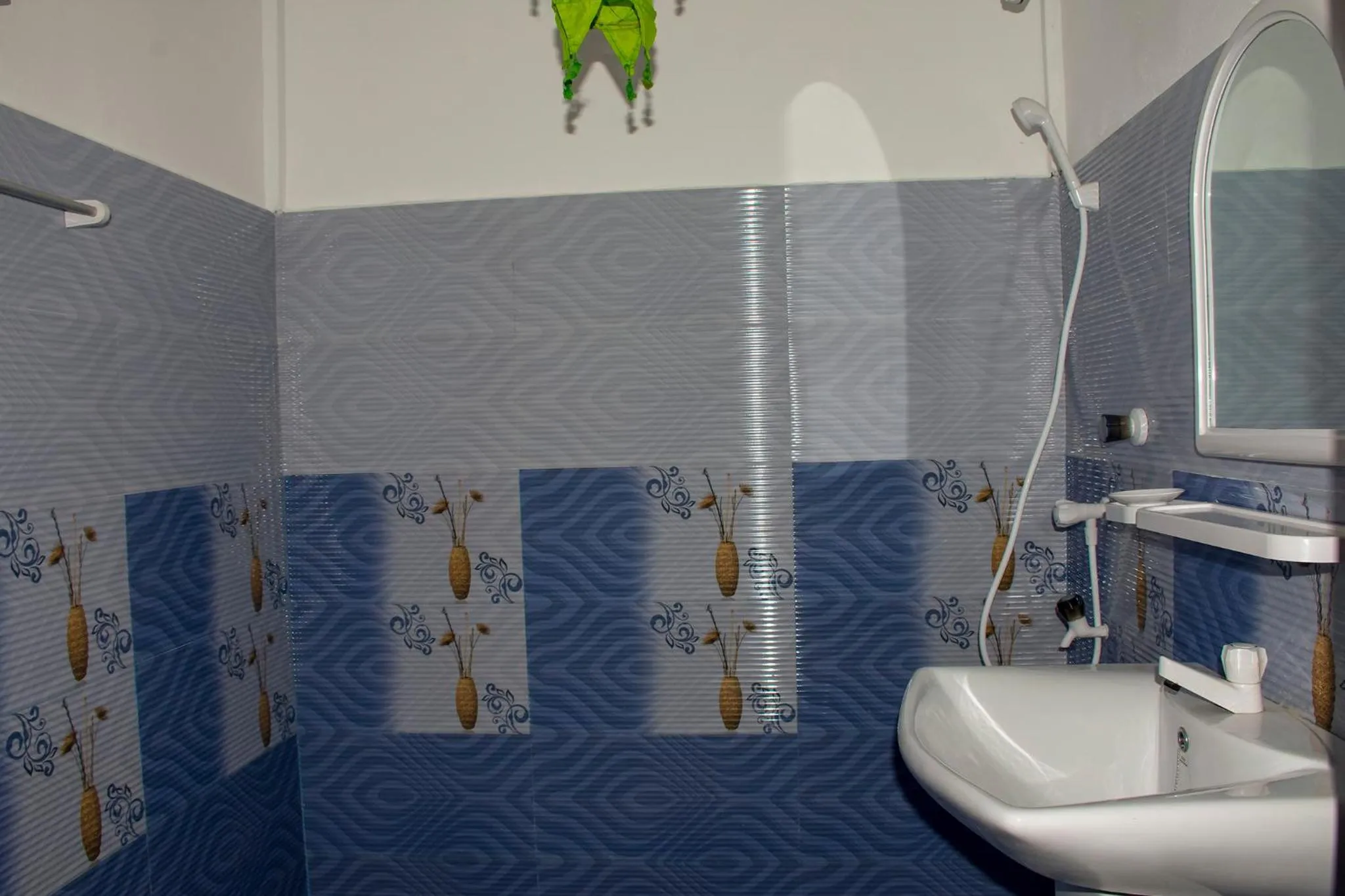 Bathroom in Nice Place Beach Hotel