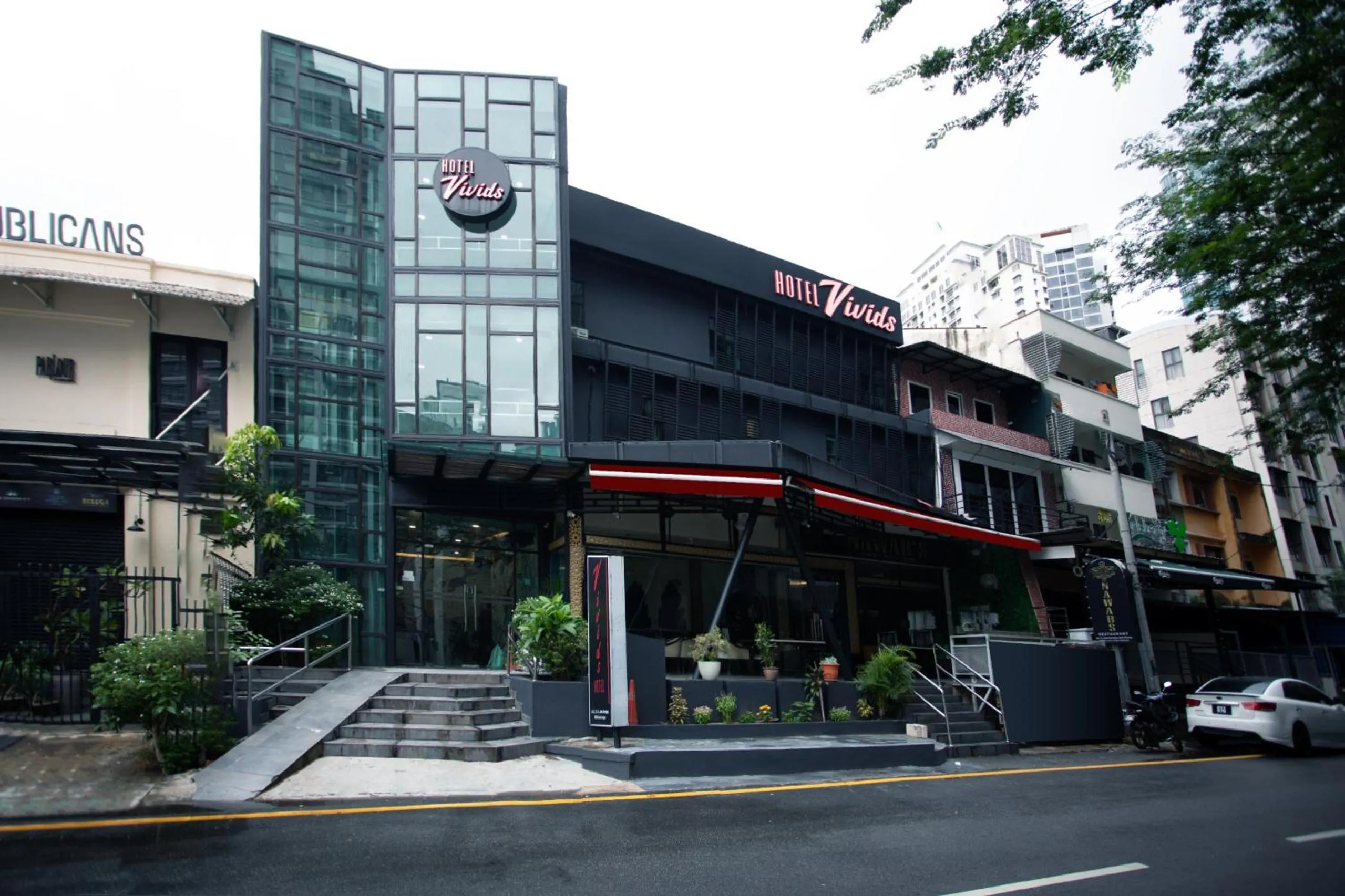 Property building in Vivids Hotel