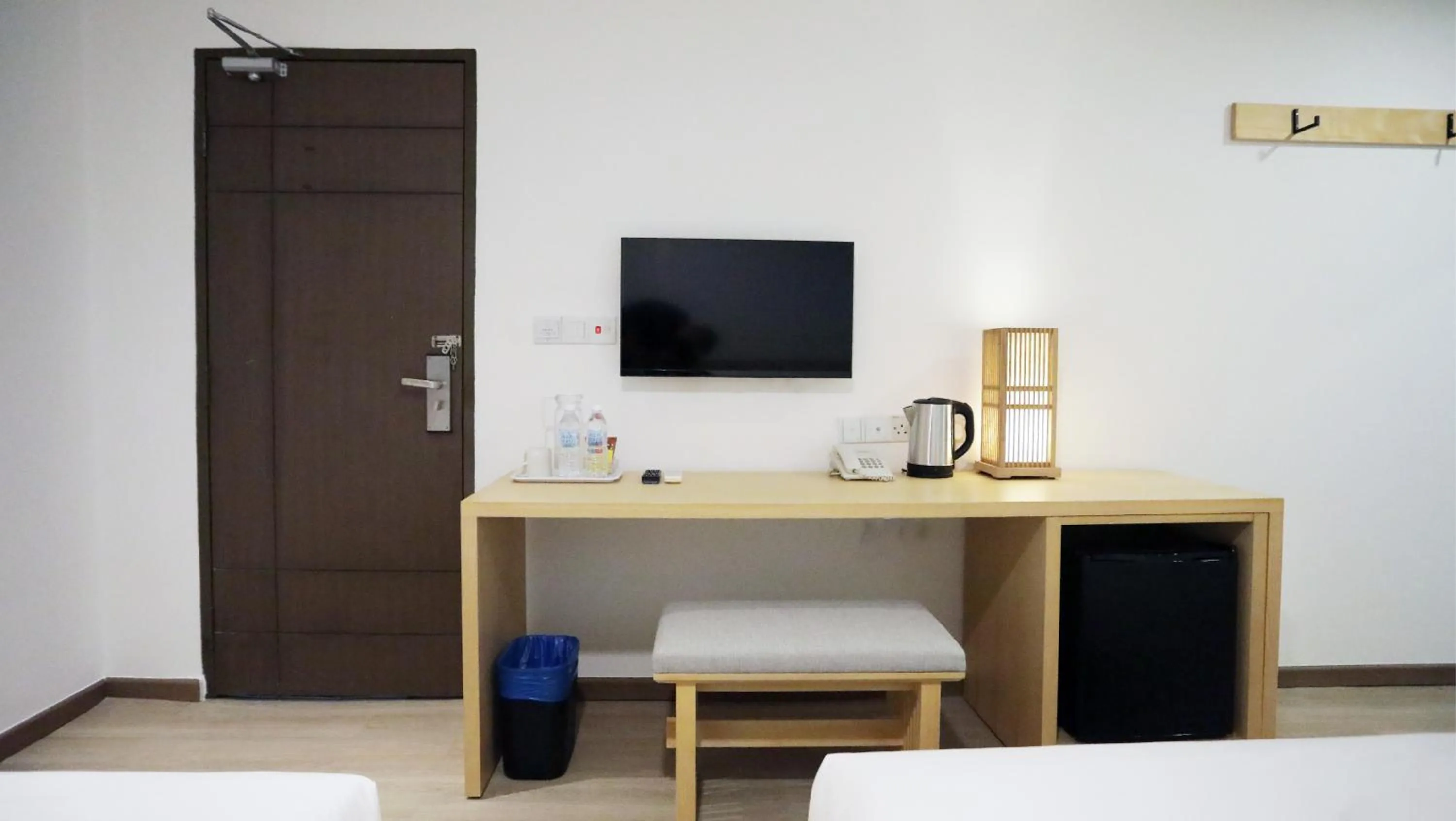 TV and multimedia, Bed in Vivids Hotel