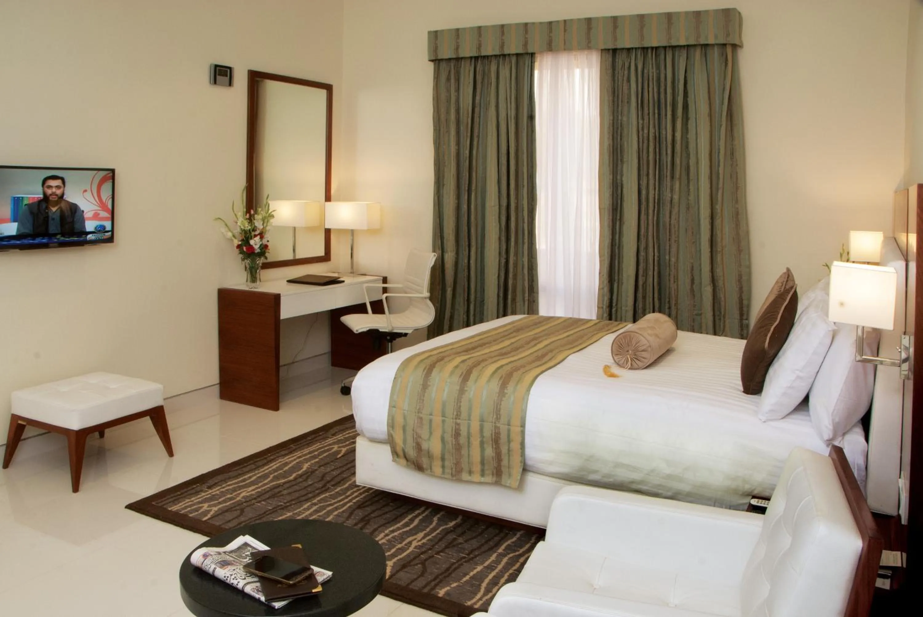 Bedroom, Bed in Avari Boutique Multan