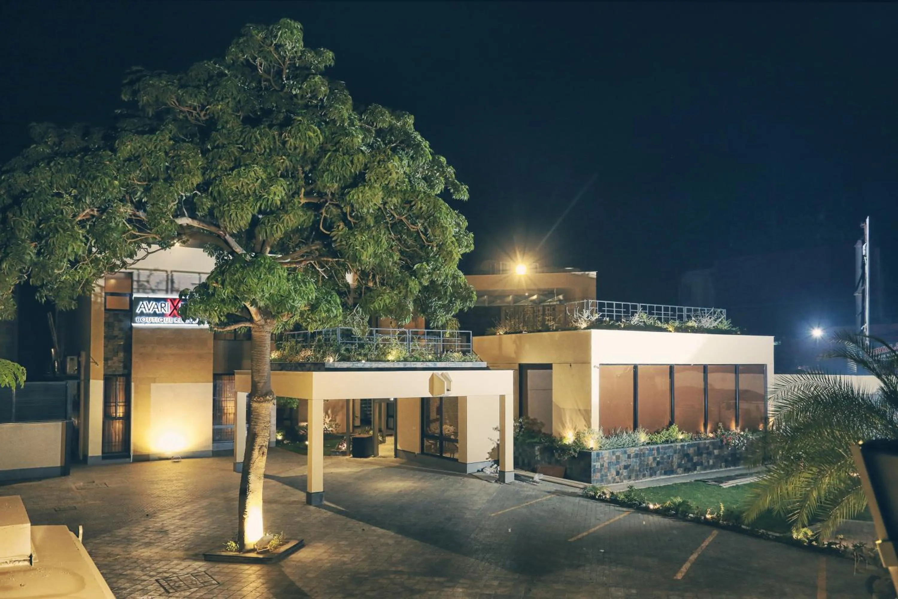 Property building in Avari Boutique Multan