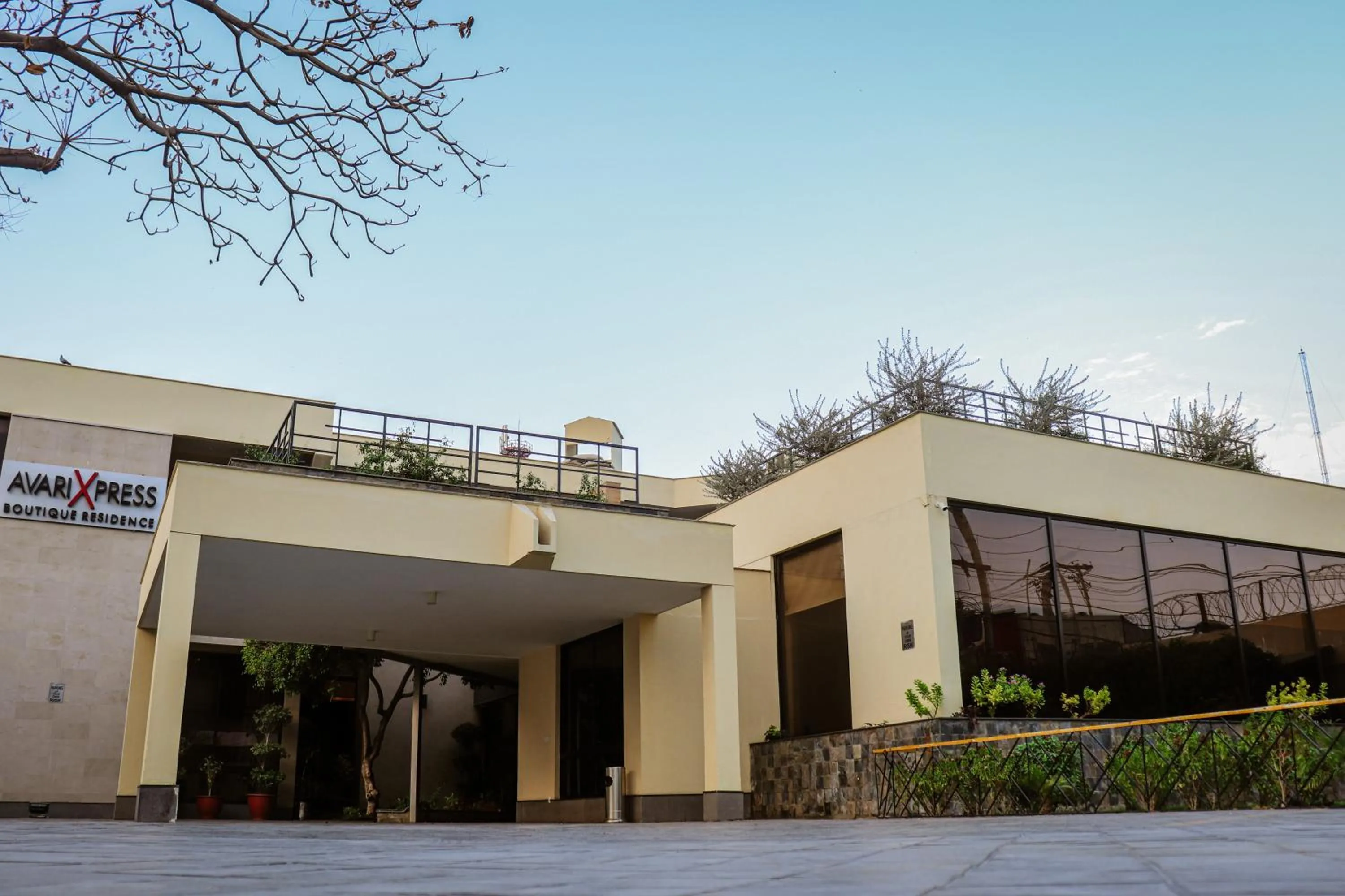 Property building in Avari Boutique Multan