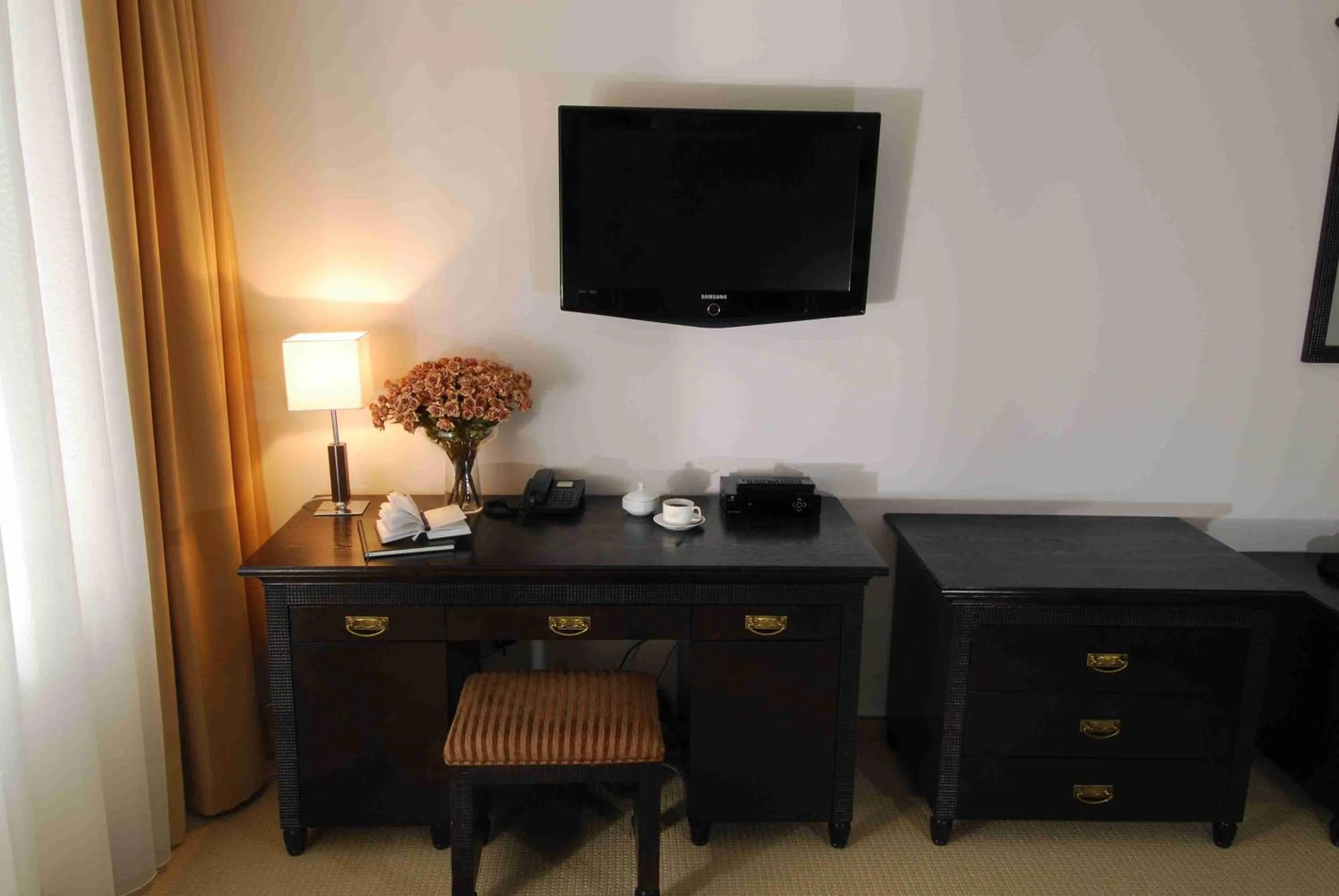 Decorative detail in Astrum Palace