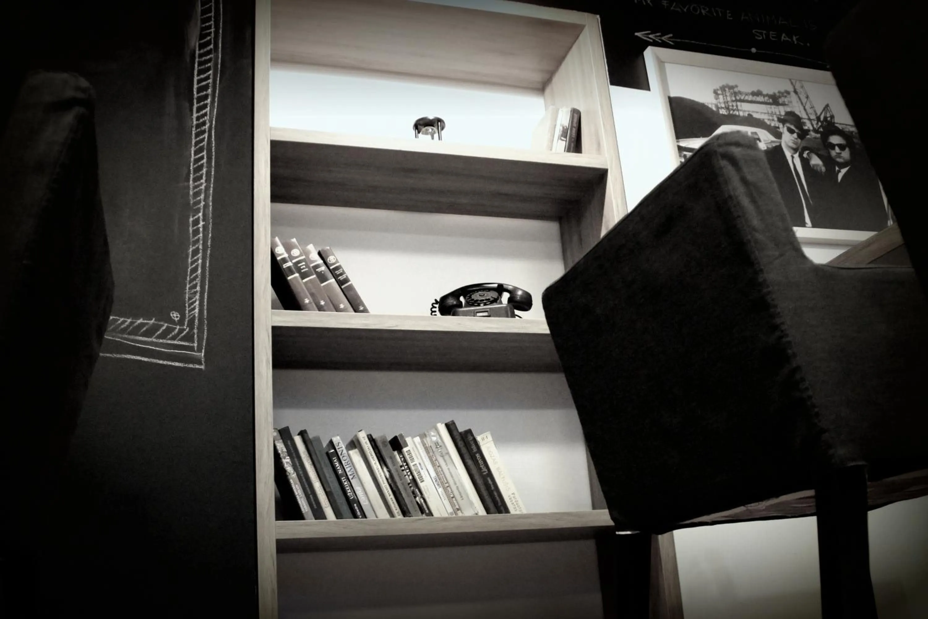 Decorative detail in Astrum Palace