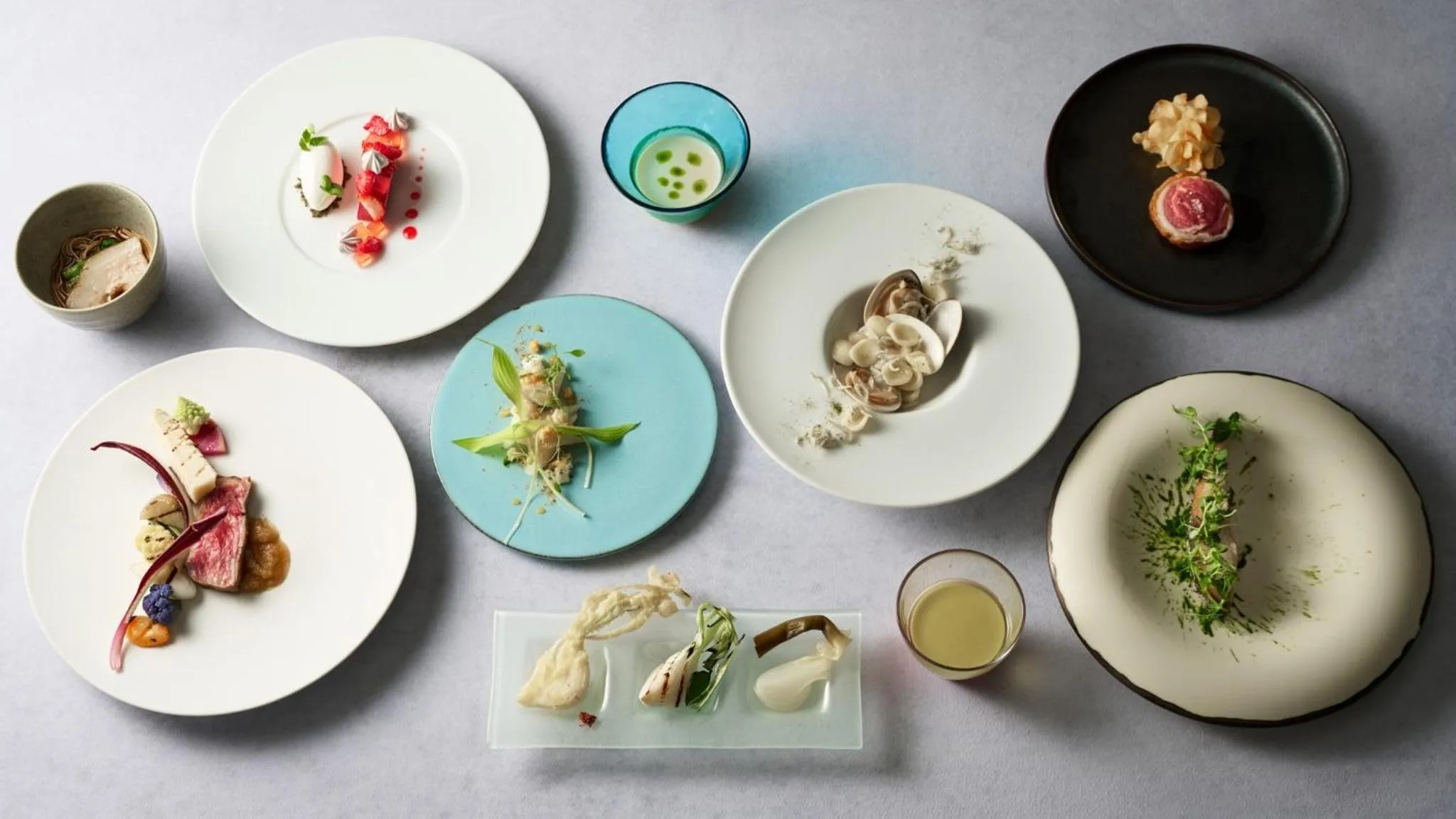 Food and drinks in Scapes The Suite