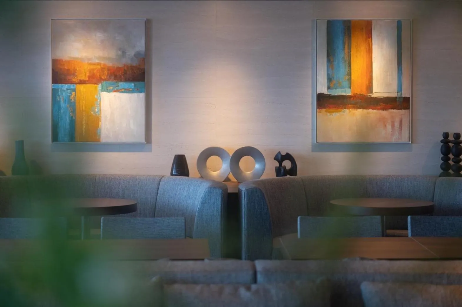 Decorative detail in Scapes The Suite