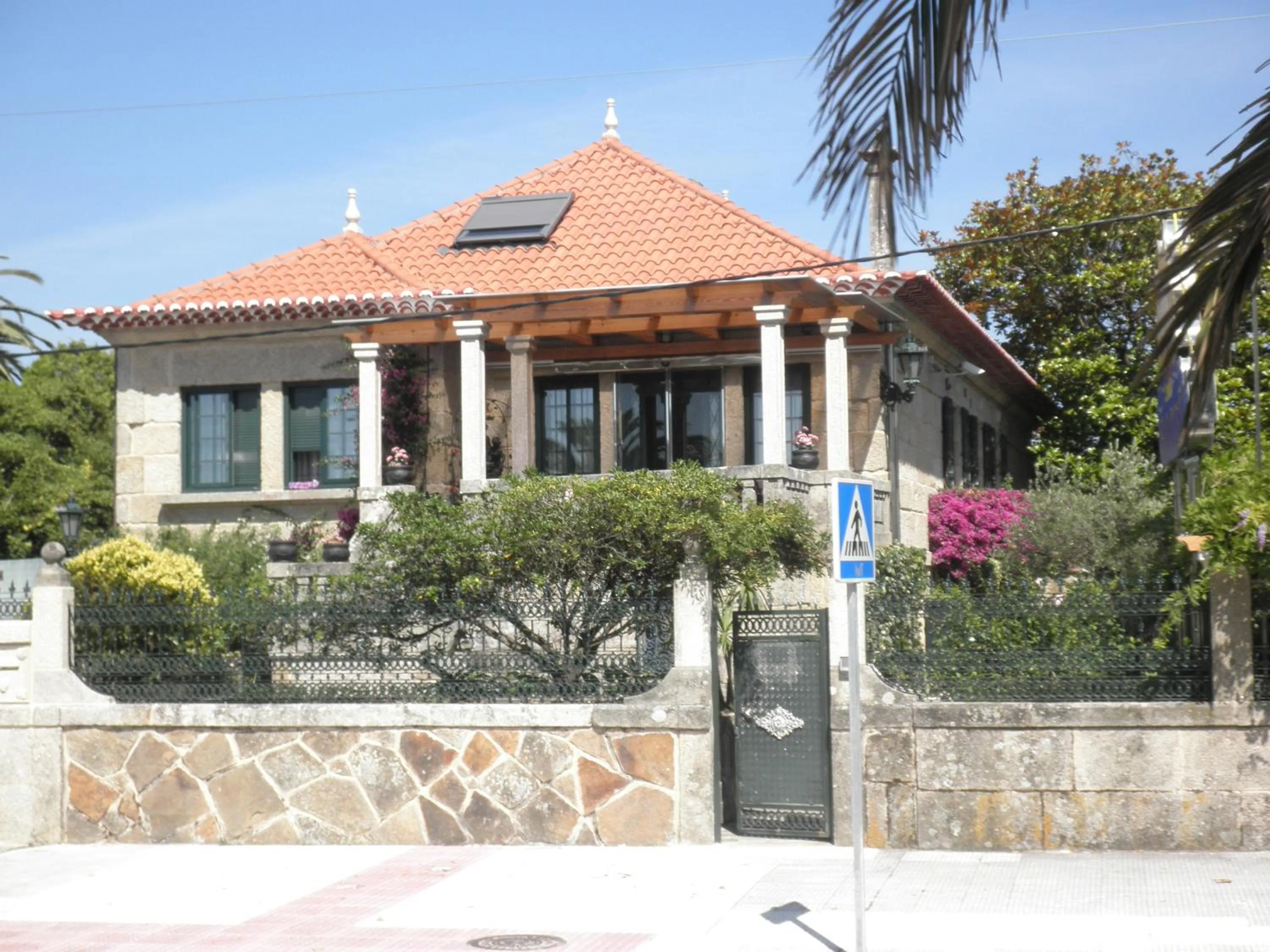 Facade/entrance in Hotel Playa Samil Vigo