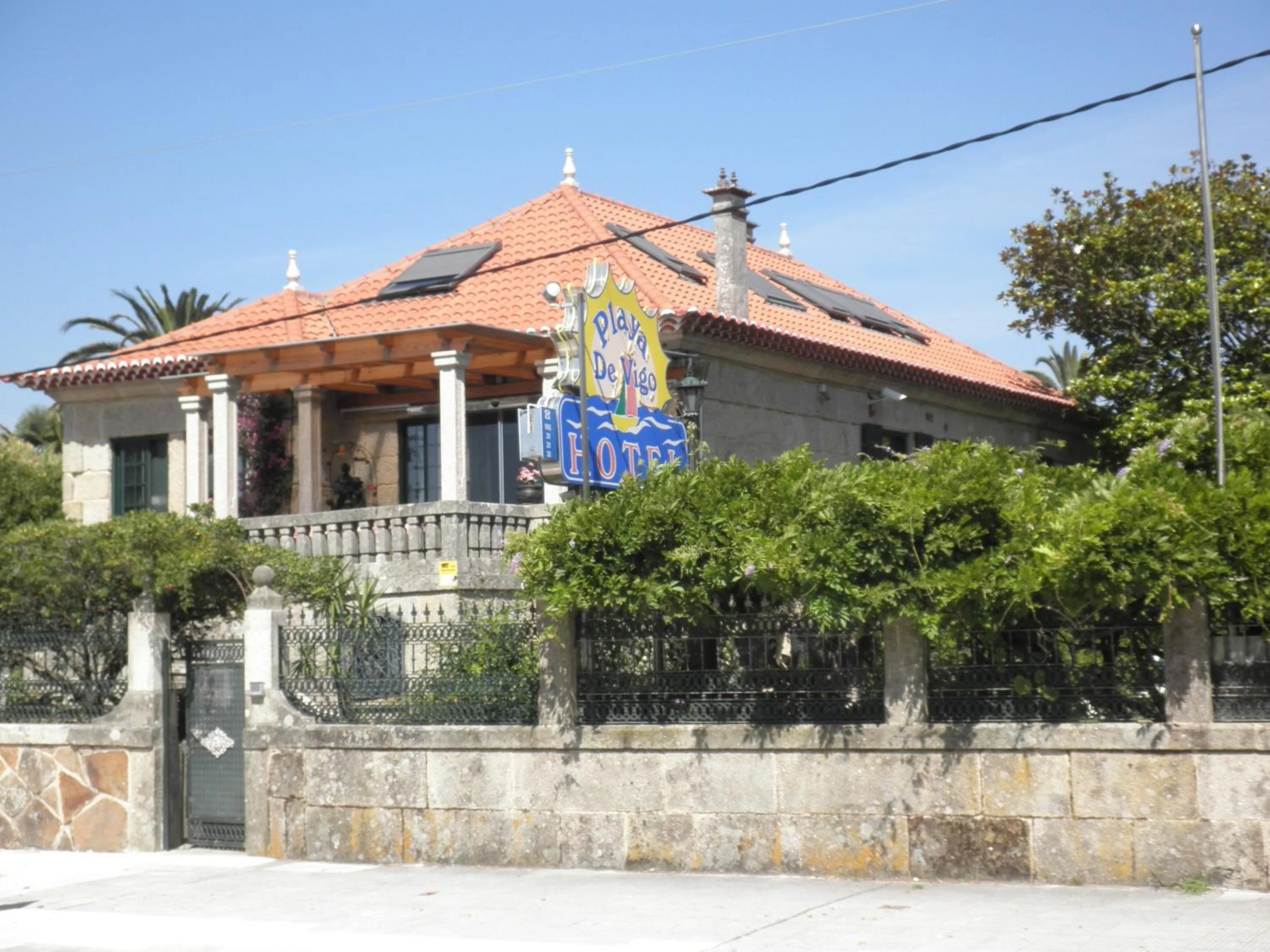 Facade/entrance in Hotel Playa Samil Vigo