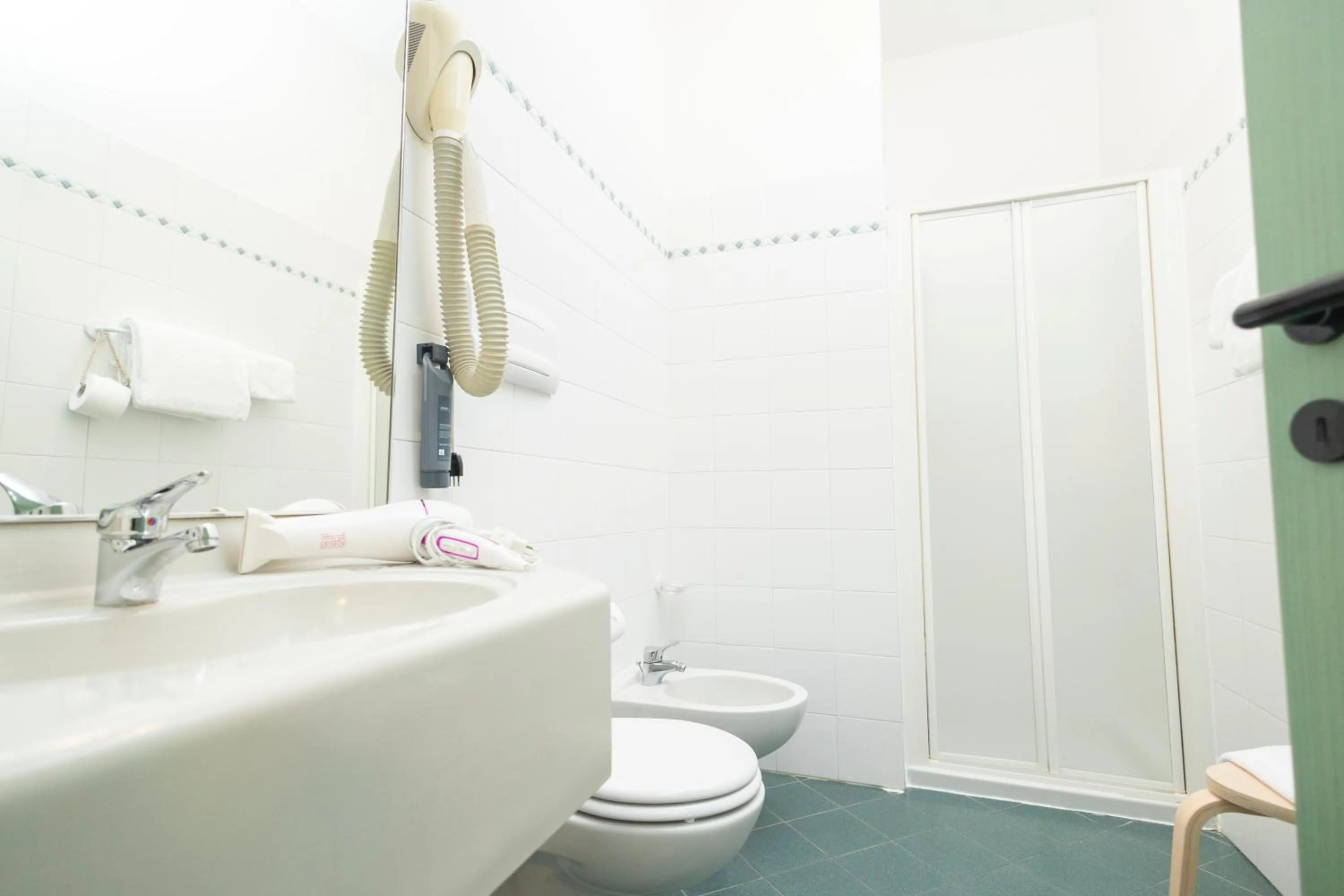 Shower in Hotel Berta