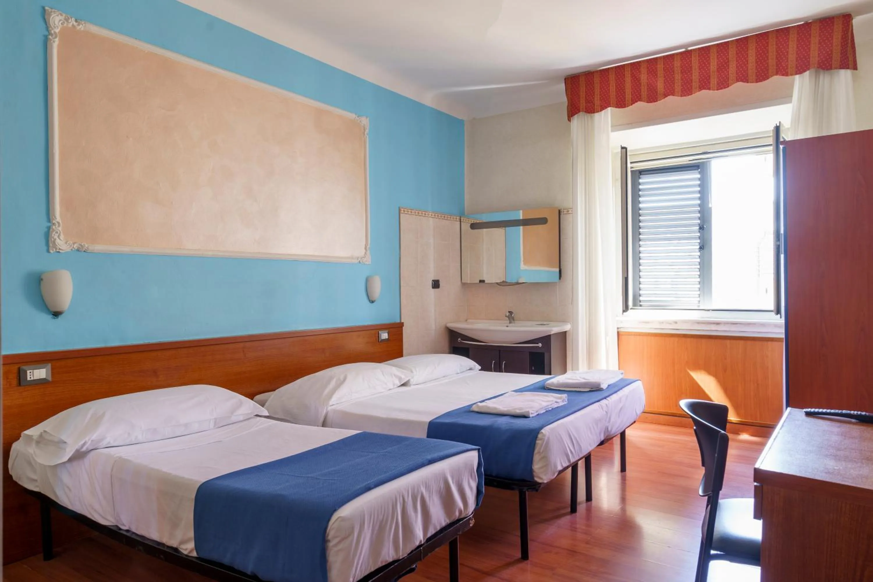 Bed in Hotel America