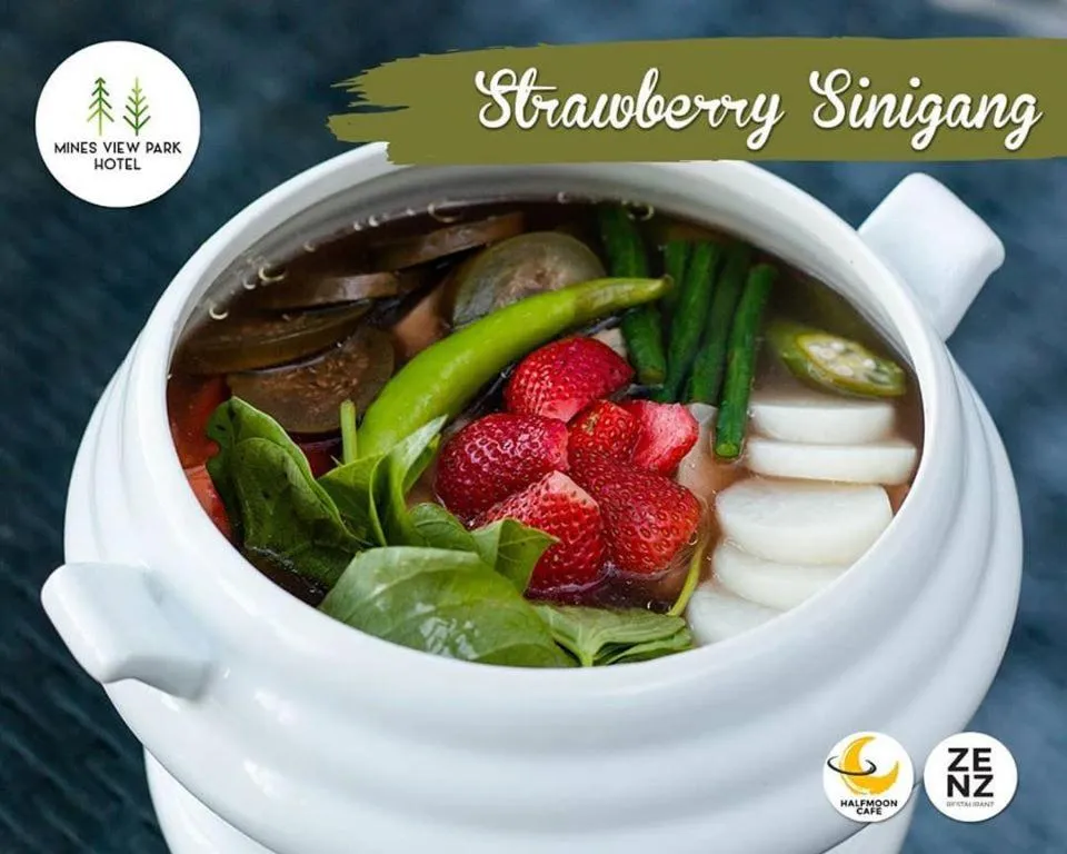 Food close-up in Mines View Park Hotel