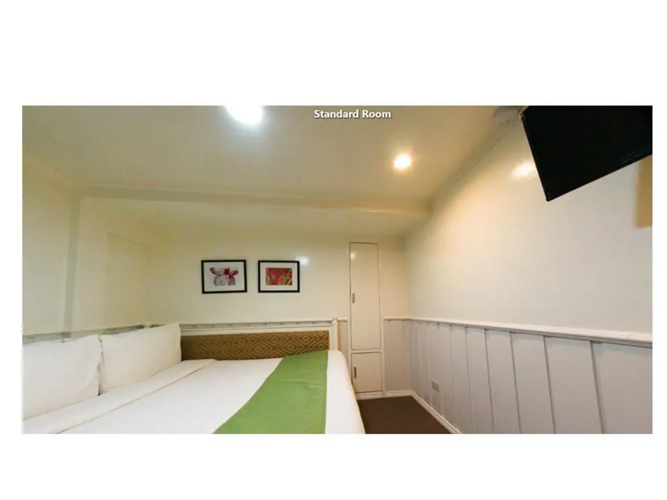 Bedroom in Mines View Park Hotel