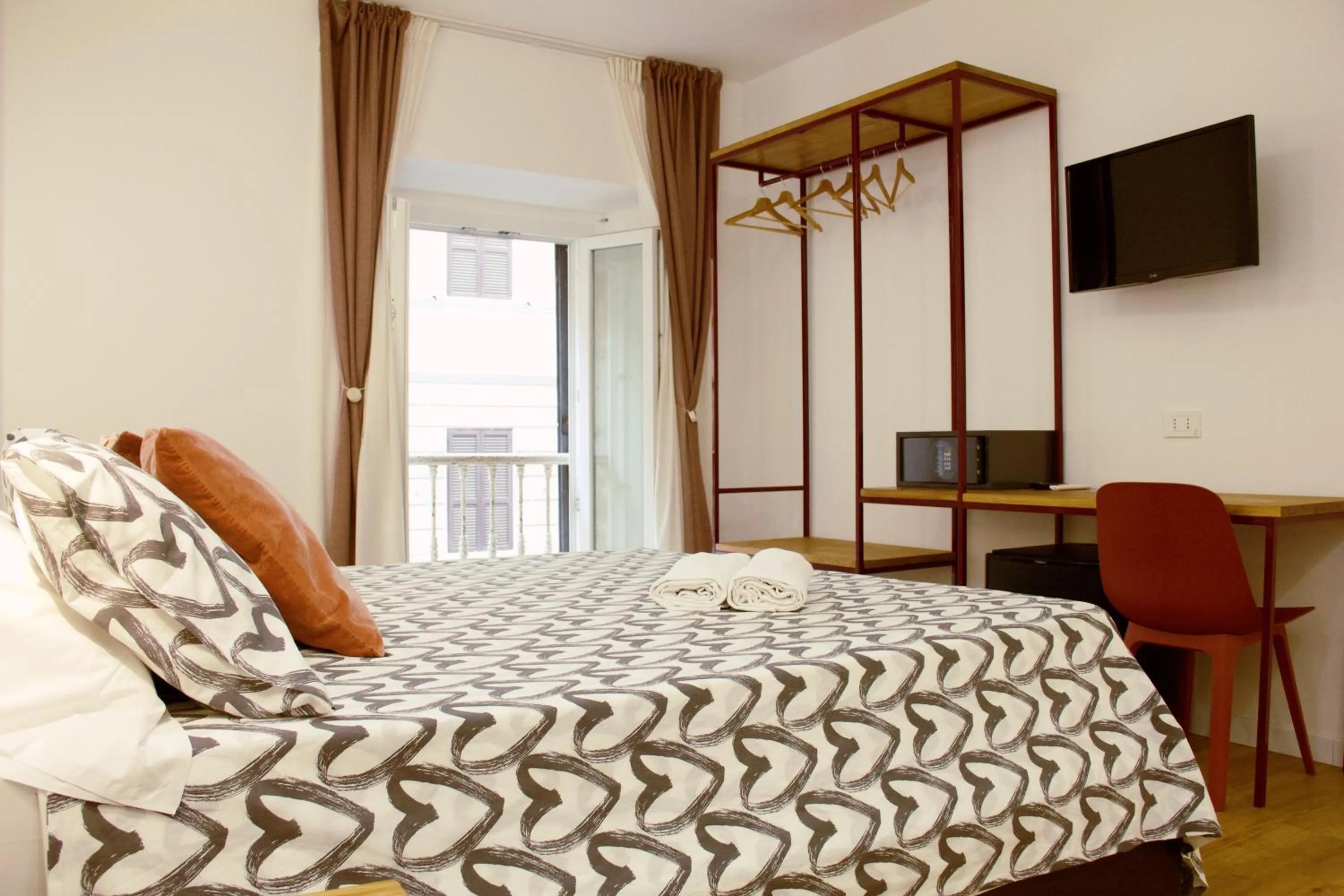 Photo of the whole room, Bed in Hotel Ciao