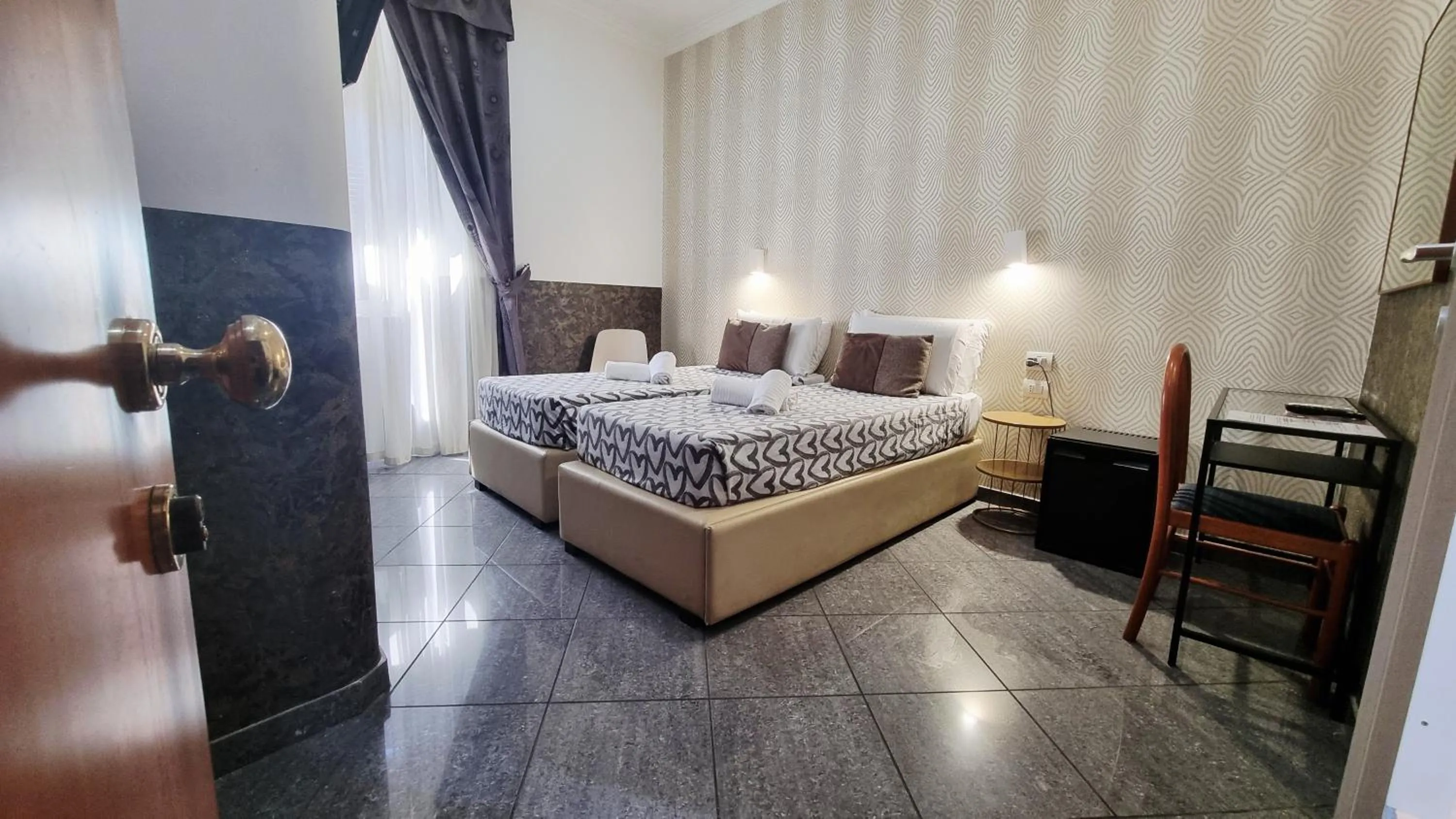 Bedroom, Bed in Hotel Ciao