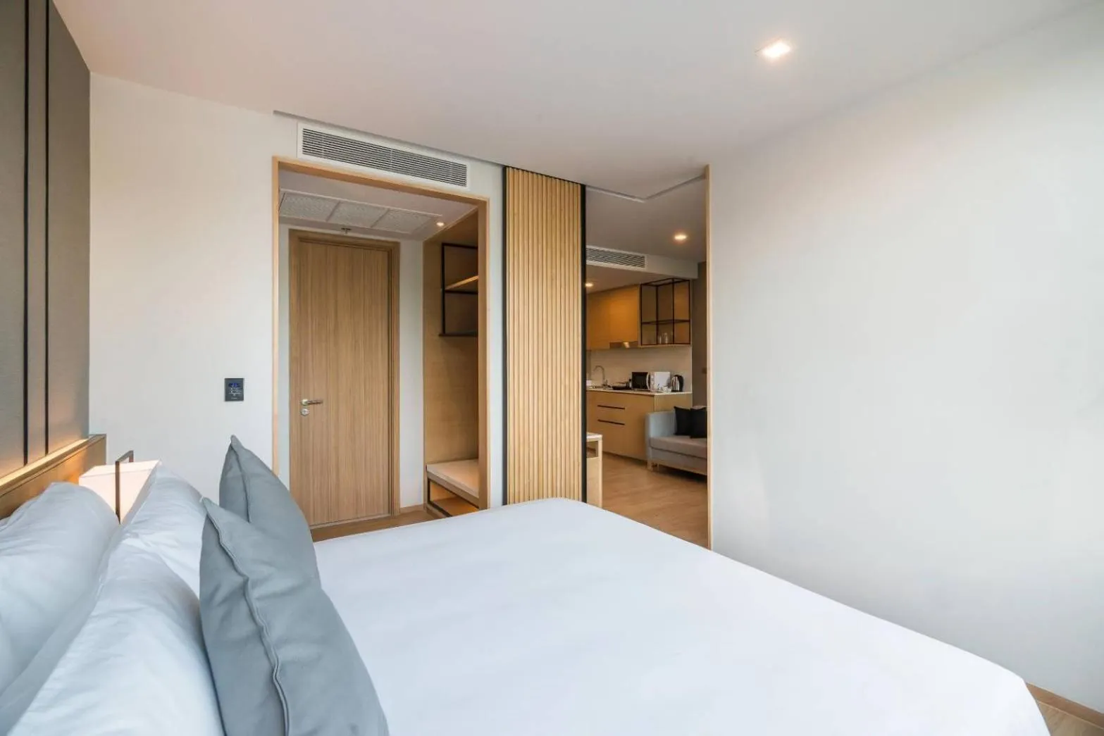 Property building, Bed in Arize Hotel Sri Racha
