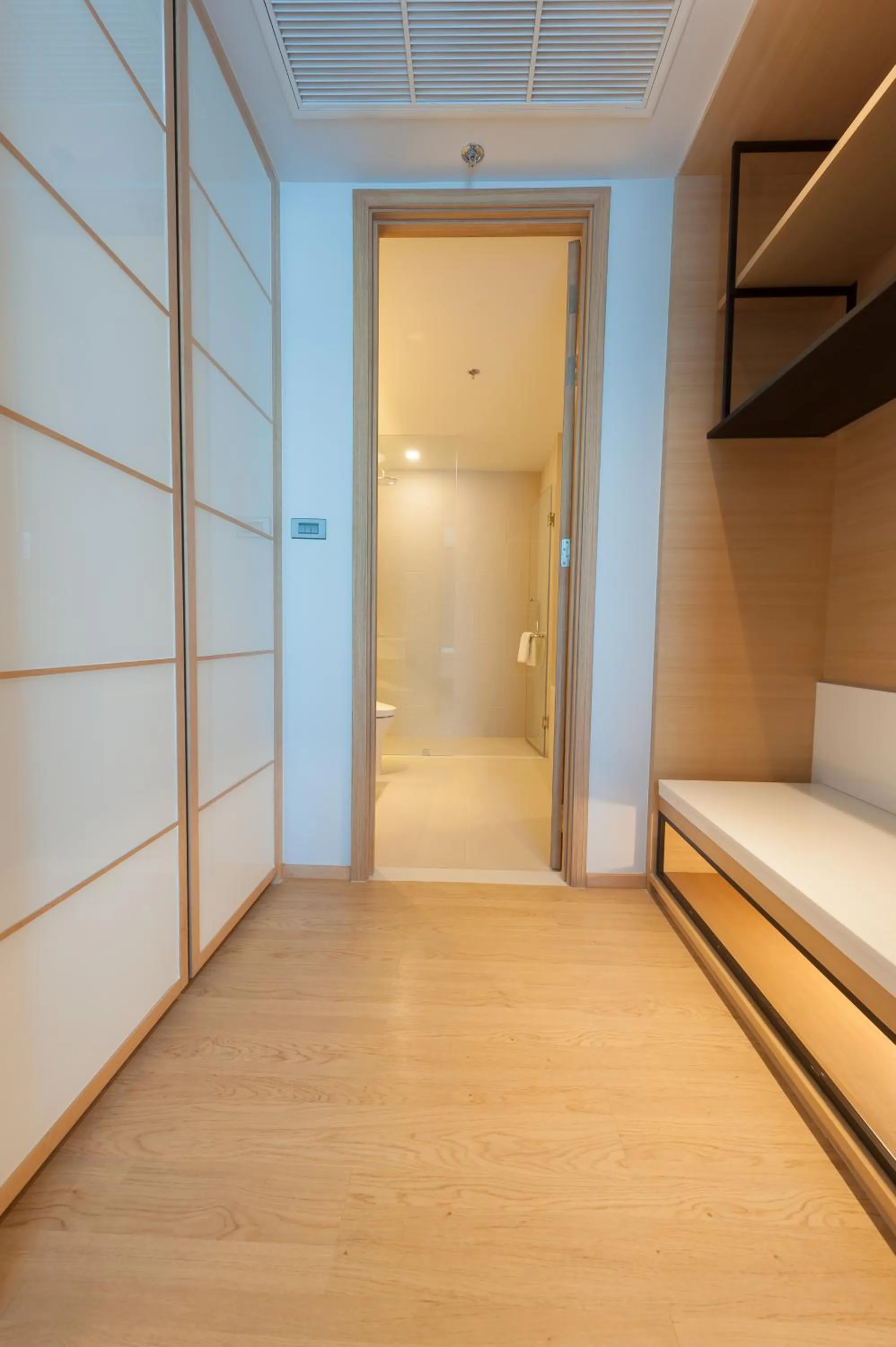 Area and facilities, Bed in Arize Hotel Sri Racha