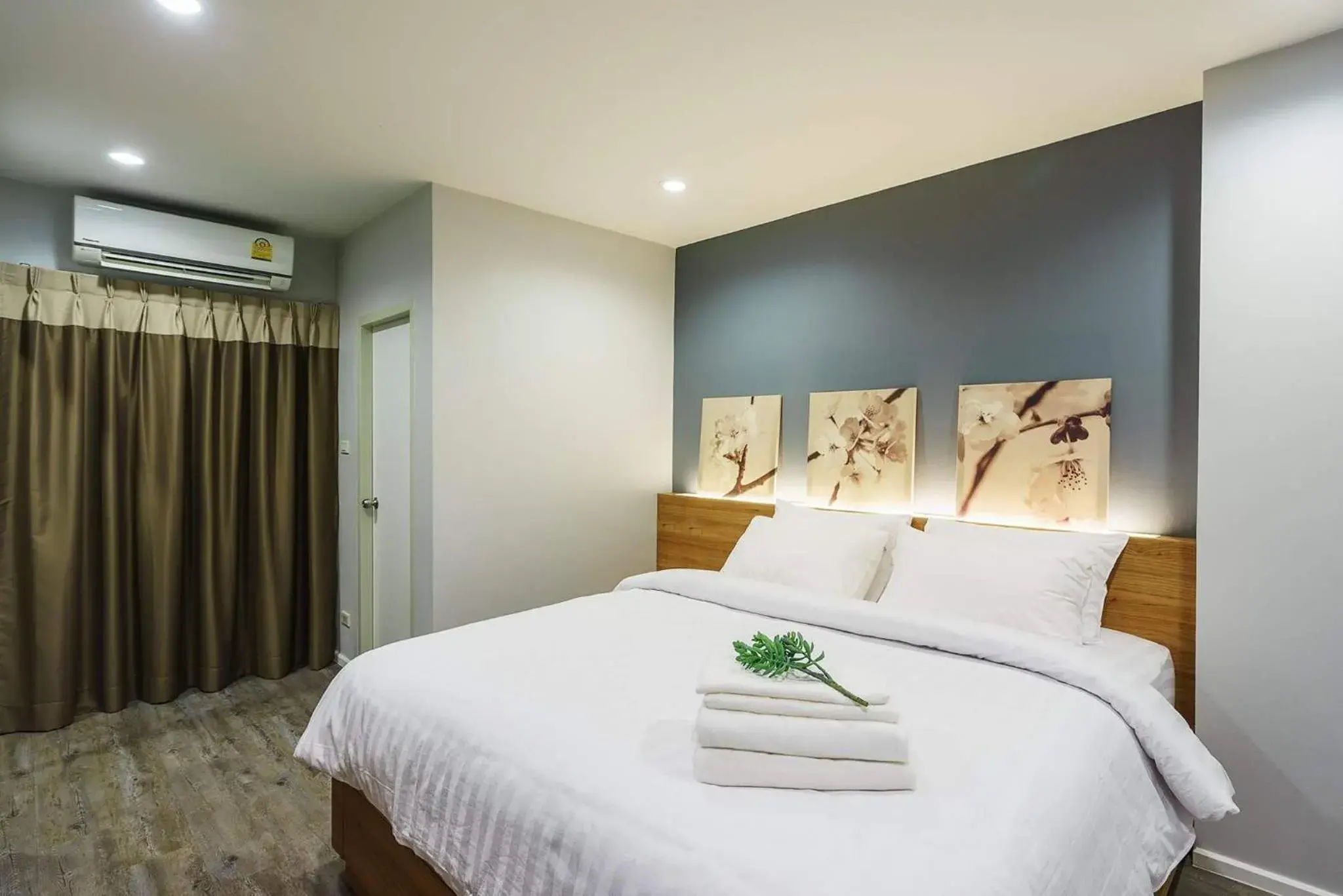 Standard King Room in VILLA23 Residence Standard King Room in VILLA23 Residence