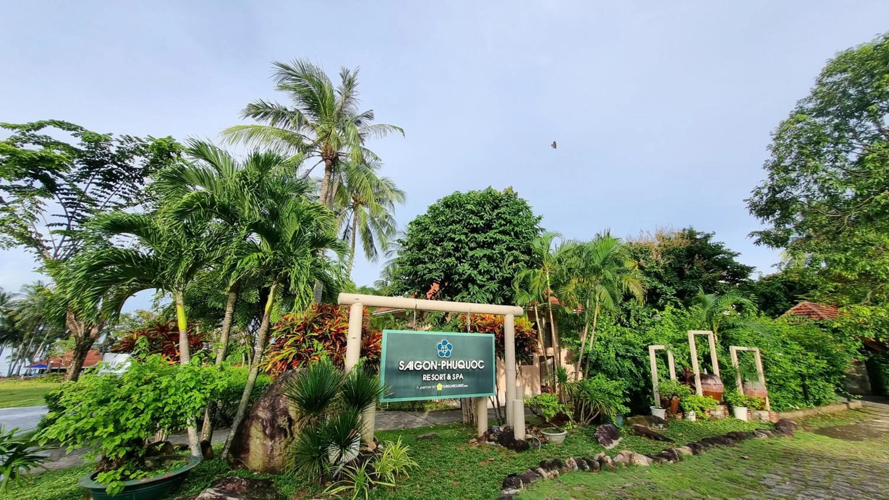 Facade/entrance in Saigon Phu Quoc Resort & Spa