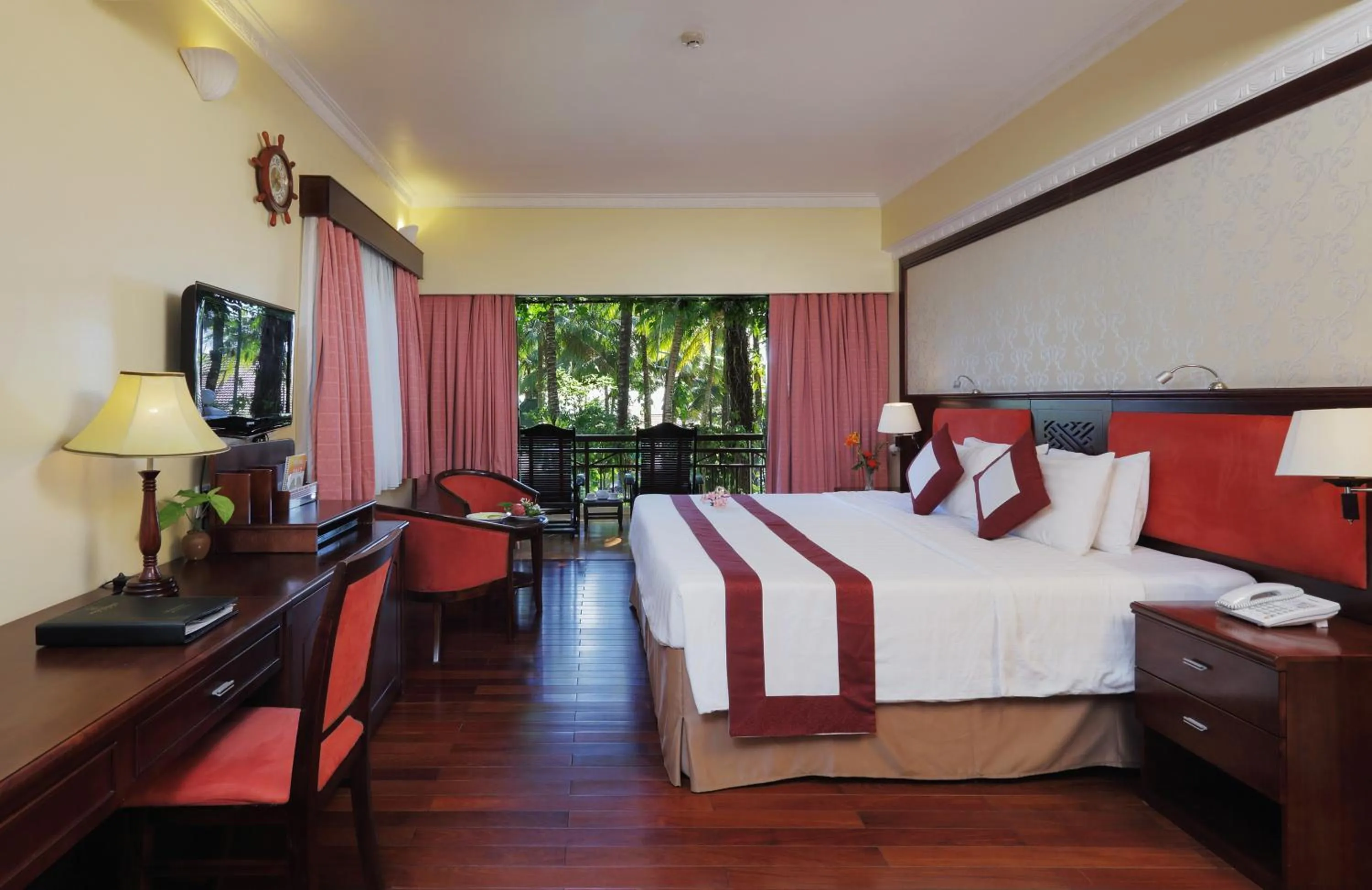 Living room, Bed in Saigon Phu Quoc Resort & Spa