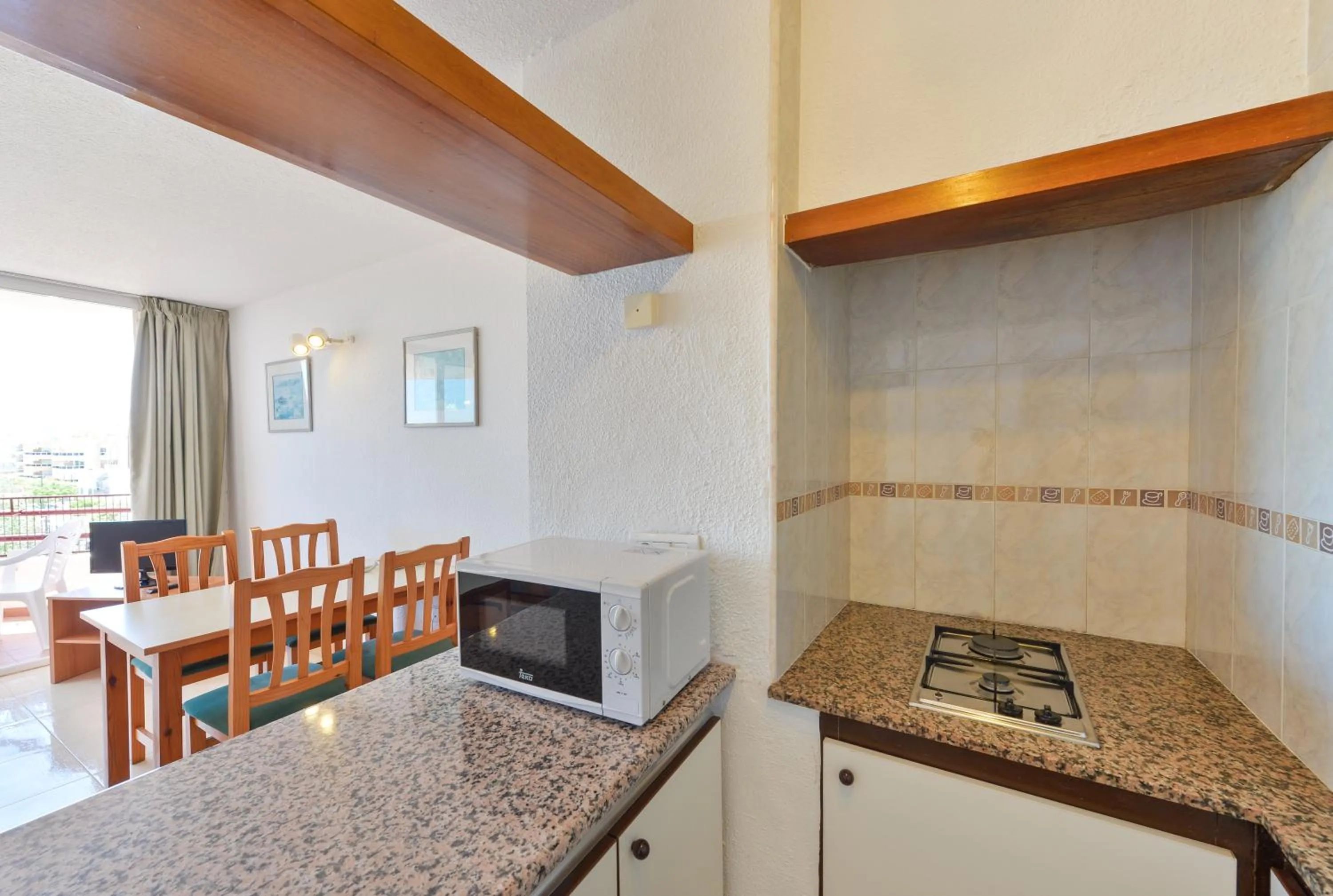 Kitchen or kitchenette in Apartamentos Lido