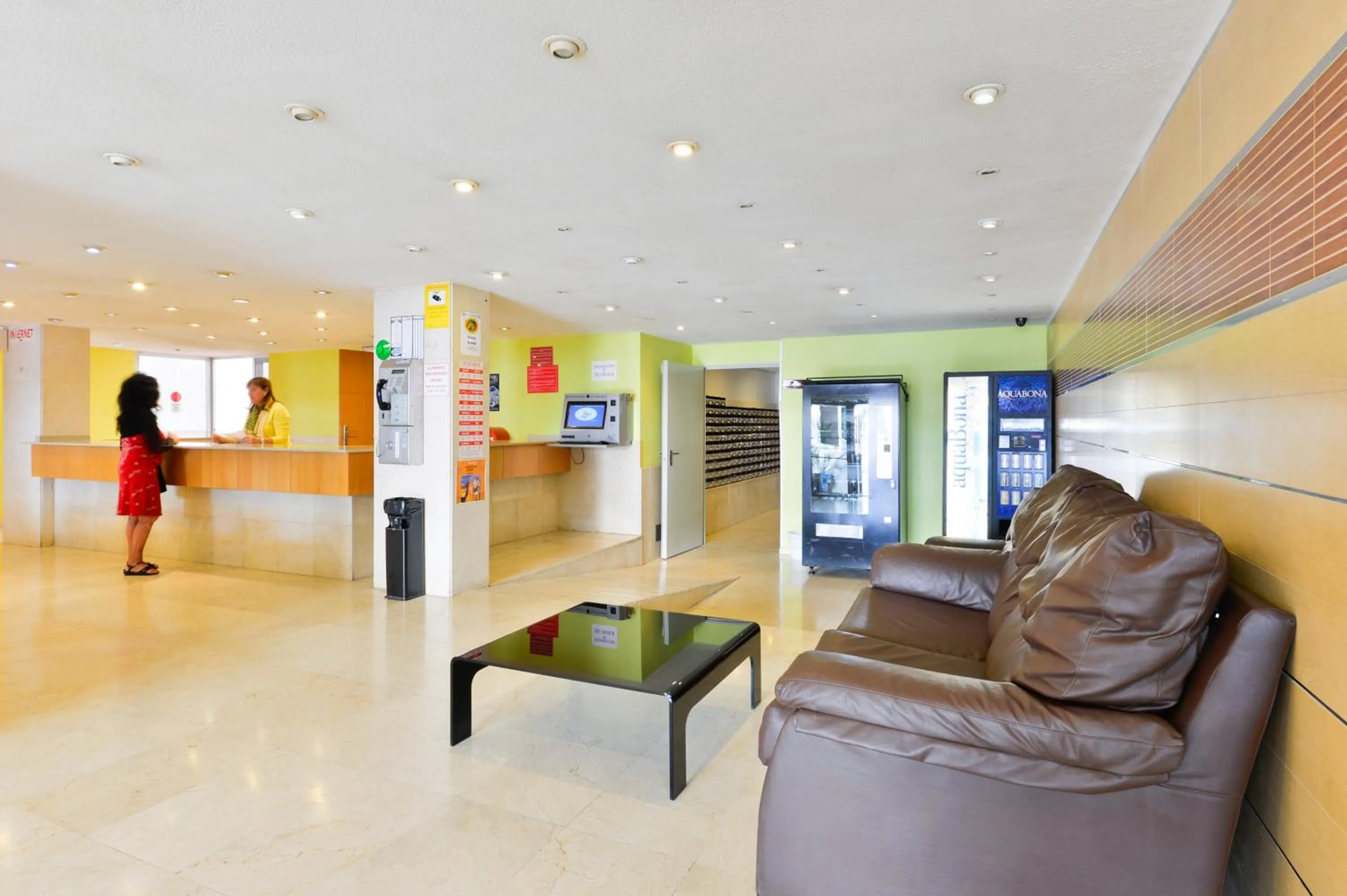 Lobby or reception in Apartamentos Lido