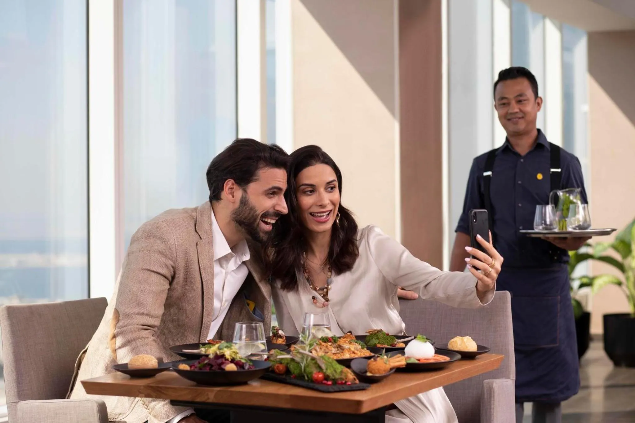 Restaurant/places to eat in voco Dubai by IHG