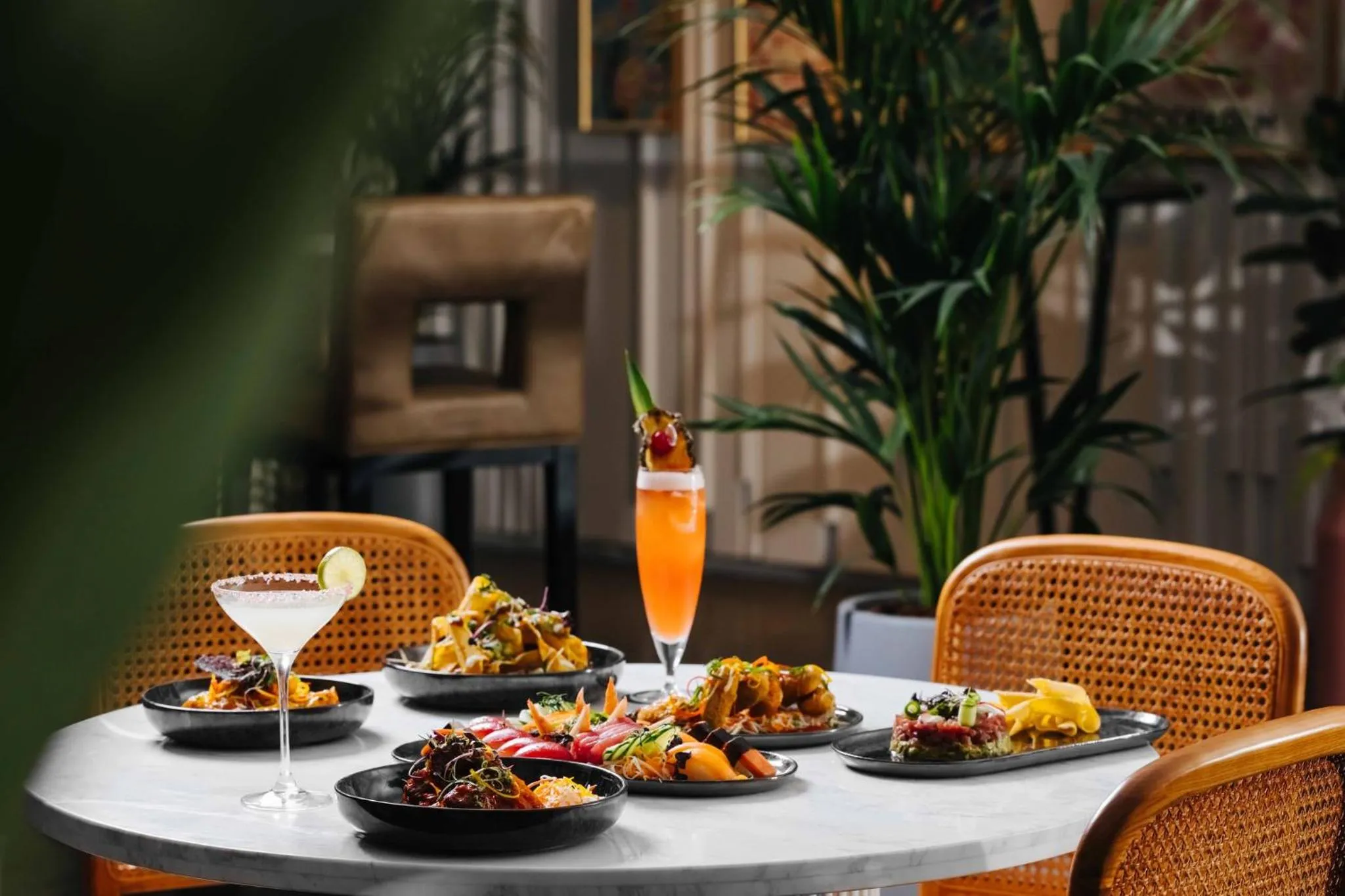 Restaurant/places to eat in voco Dubai by IHG