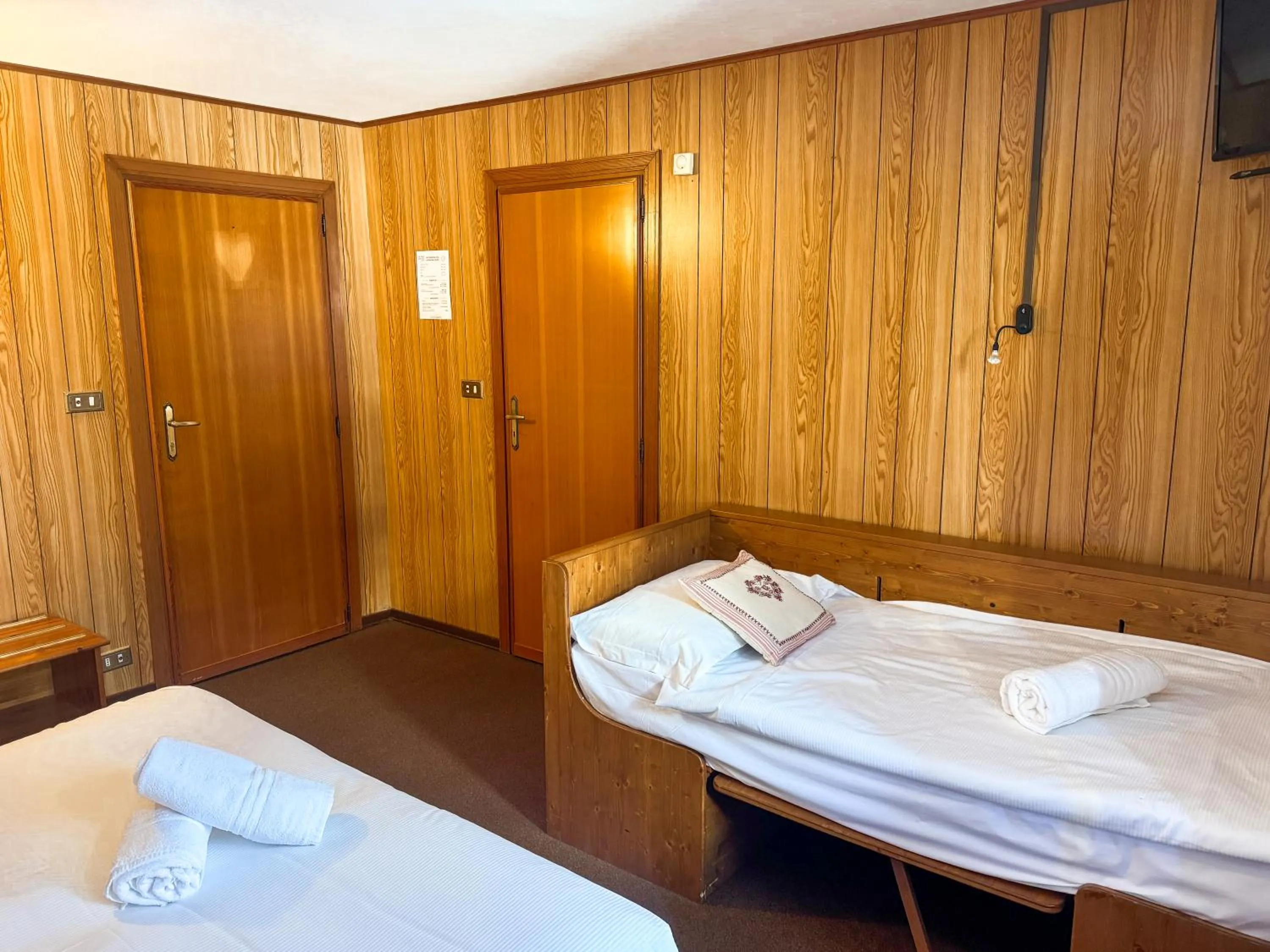 Bed in Locanda del Lysjoch