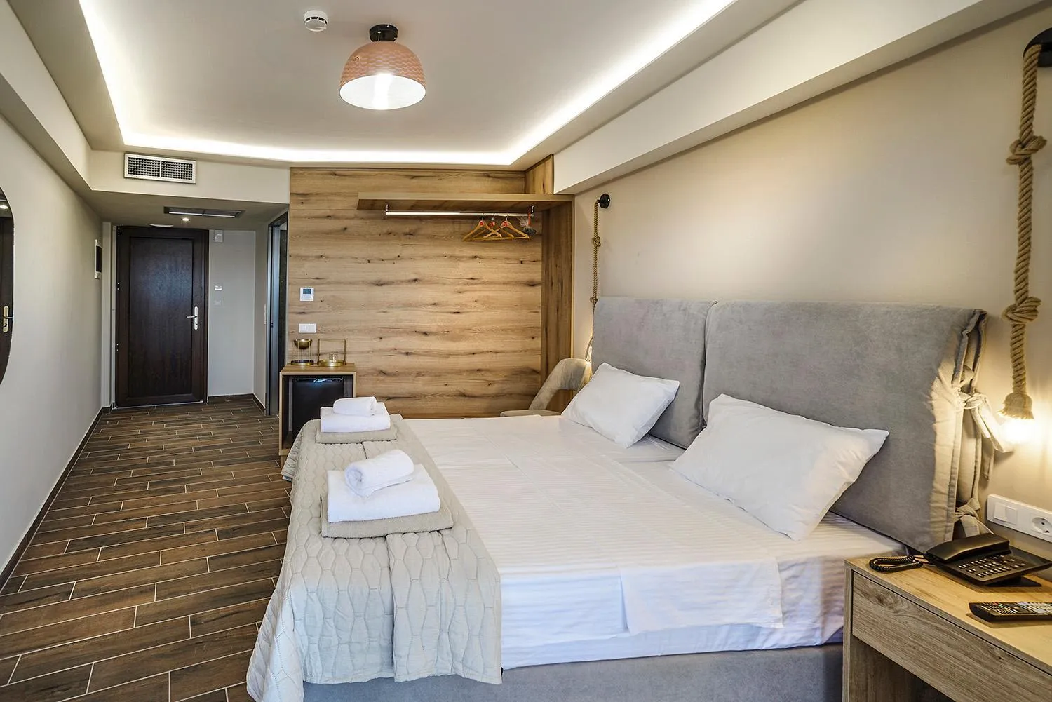 Bed in Anthidon Nature Estate & Farm