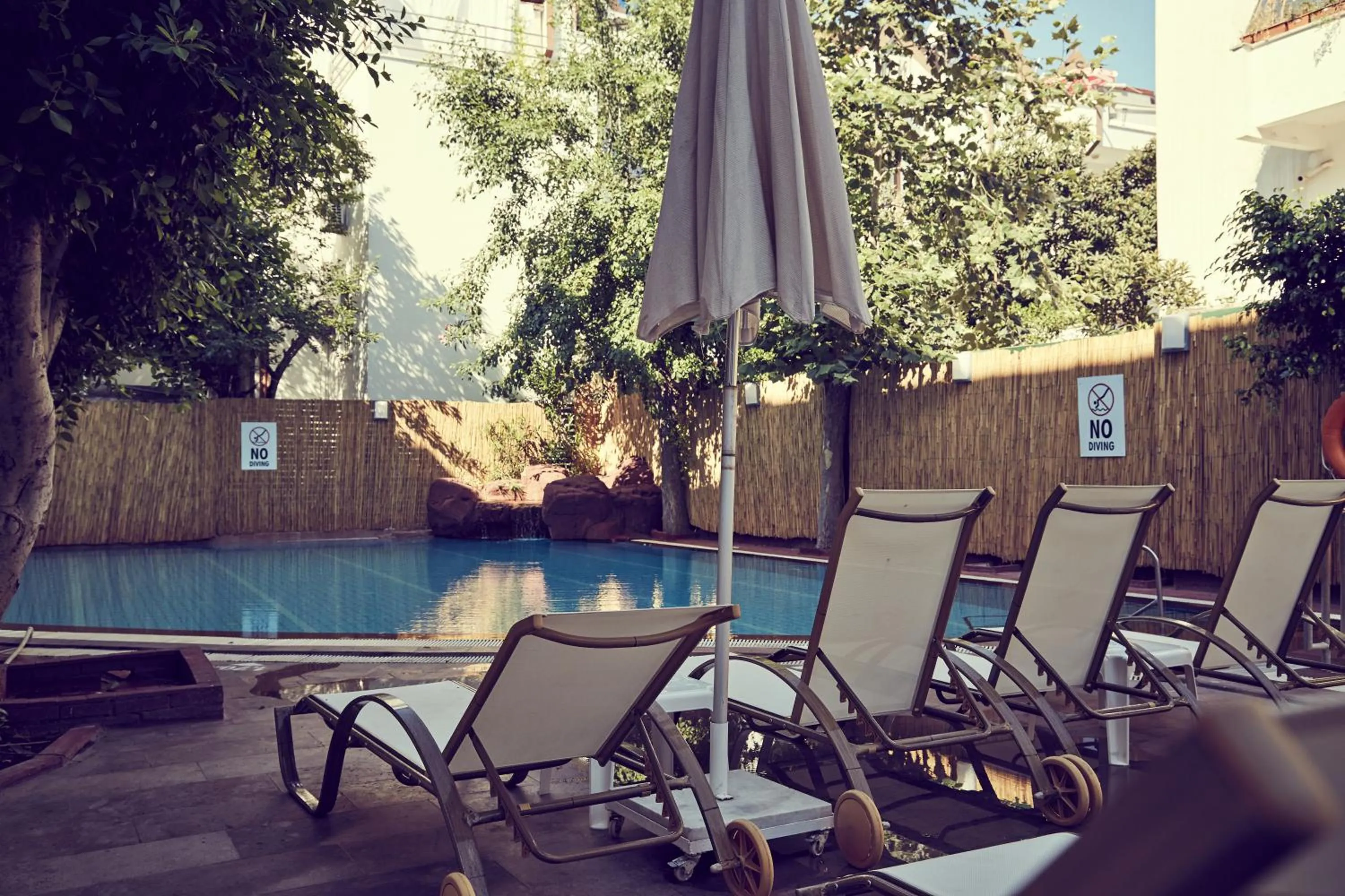 Swimming pool in Two Seas Hotel