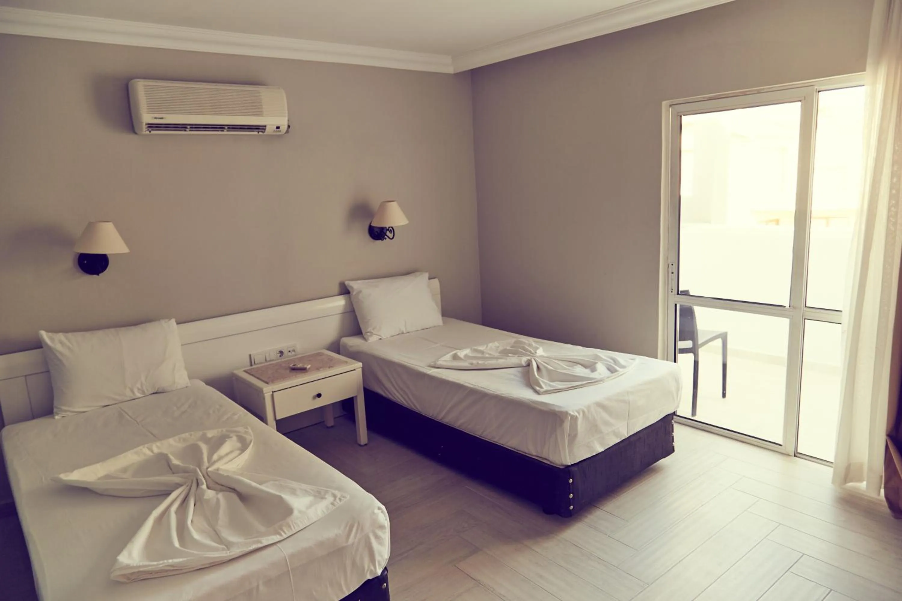 Bedroom in Two Seas Hotel