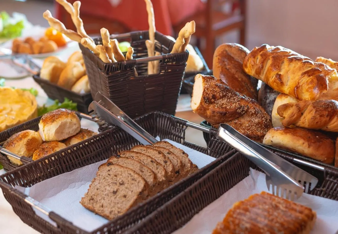 Restaurant/places to eat in Village Paraíso Tropical