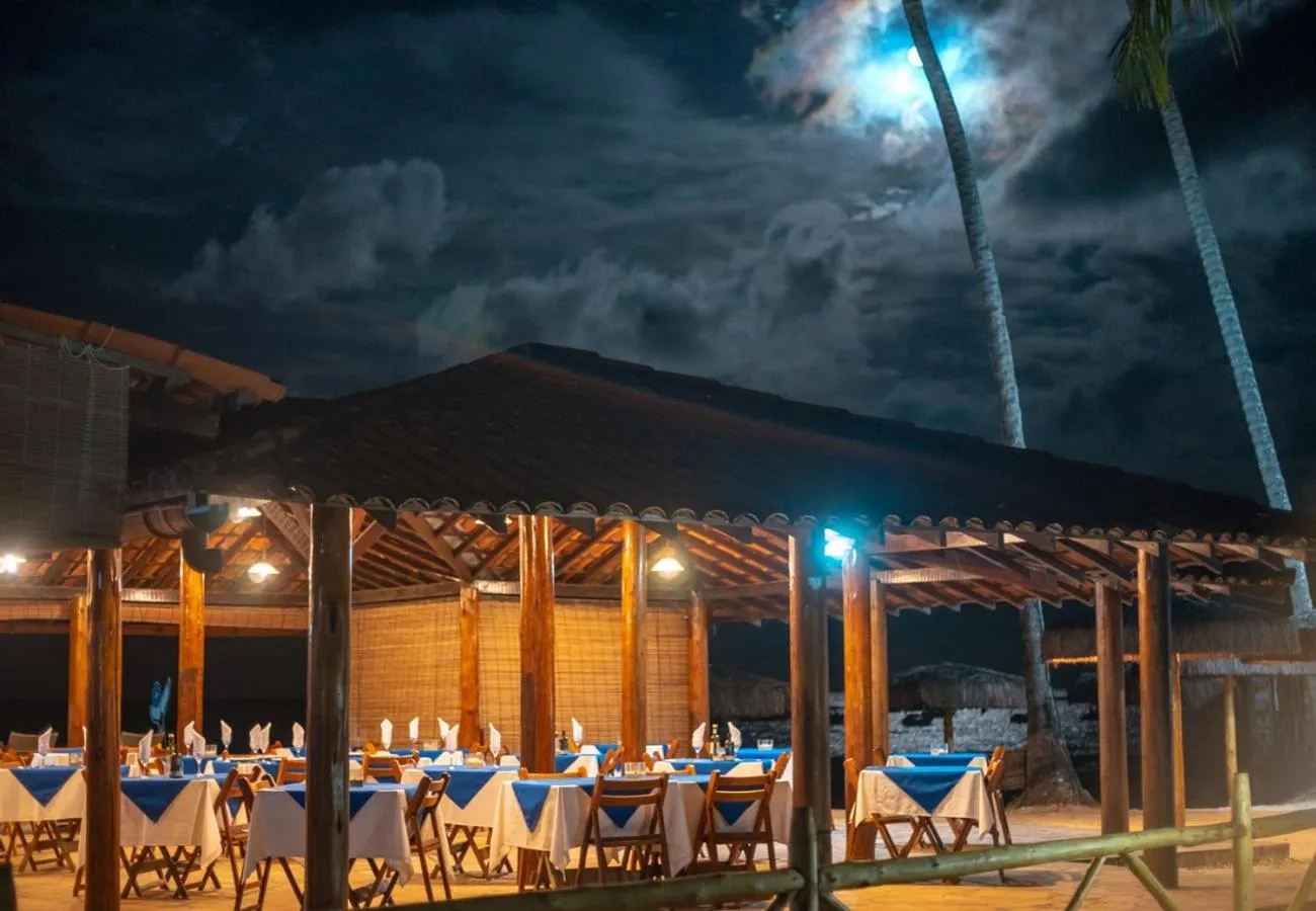 Restaurant/places to eat in Village Paraíso Tropical