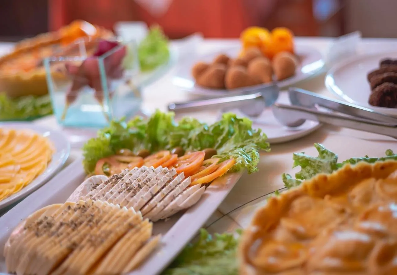 Restaurant/places to eat in Village Paraíso Tropical