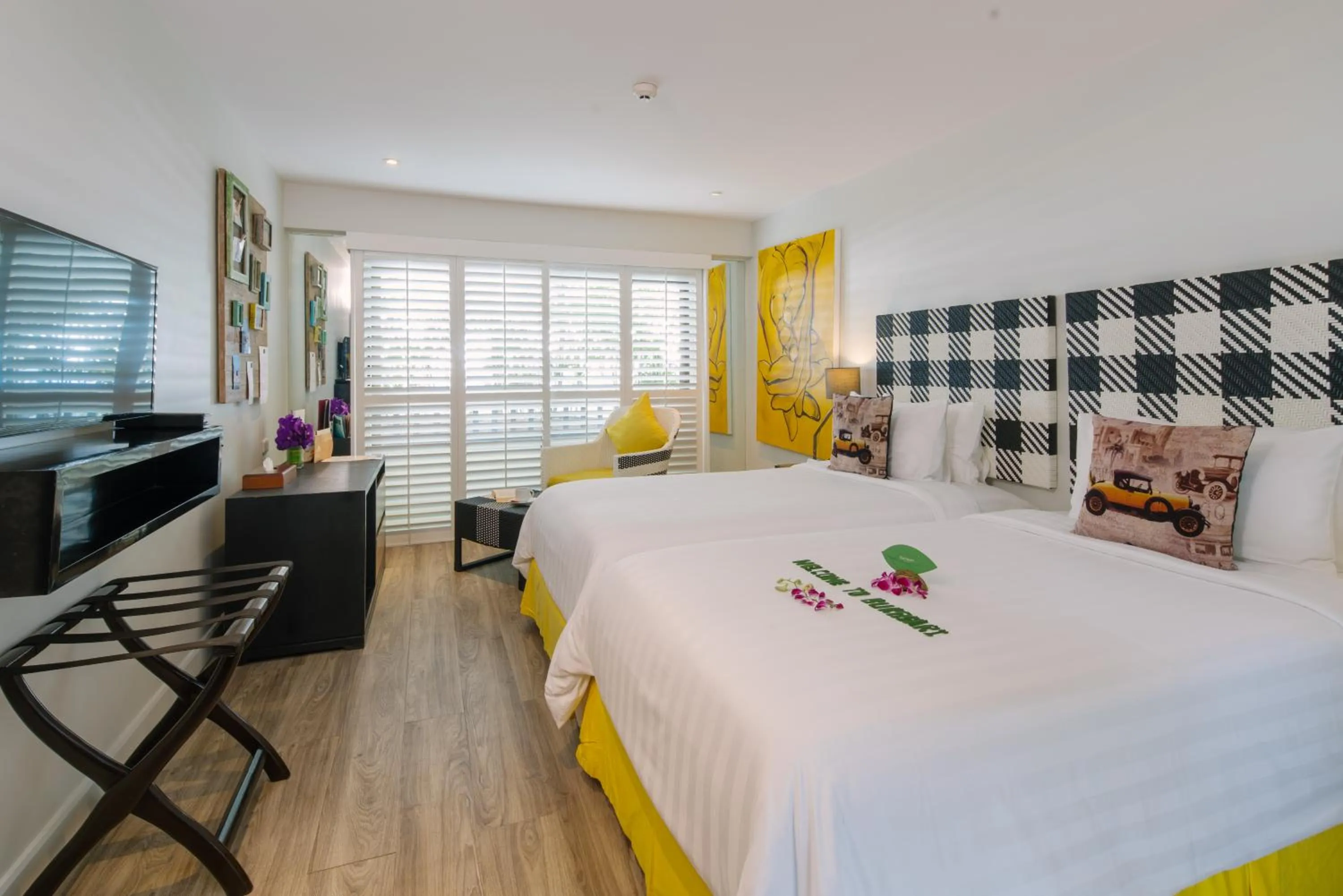 Photo of the whole room, Bed in Burasari Phuket Resort & Spa